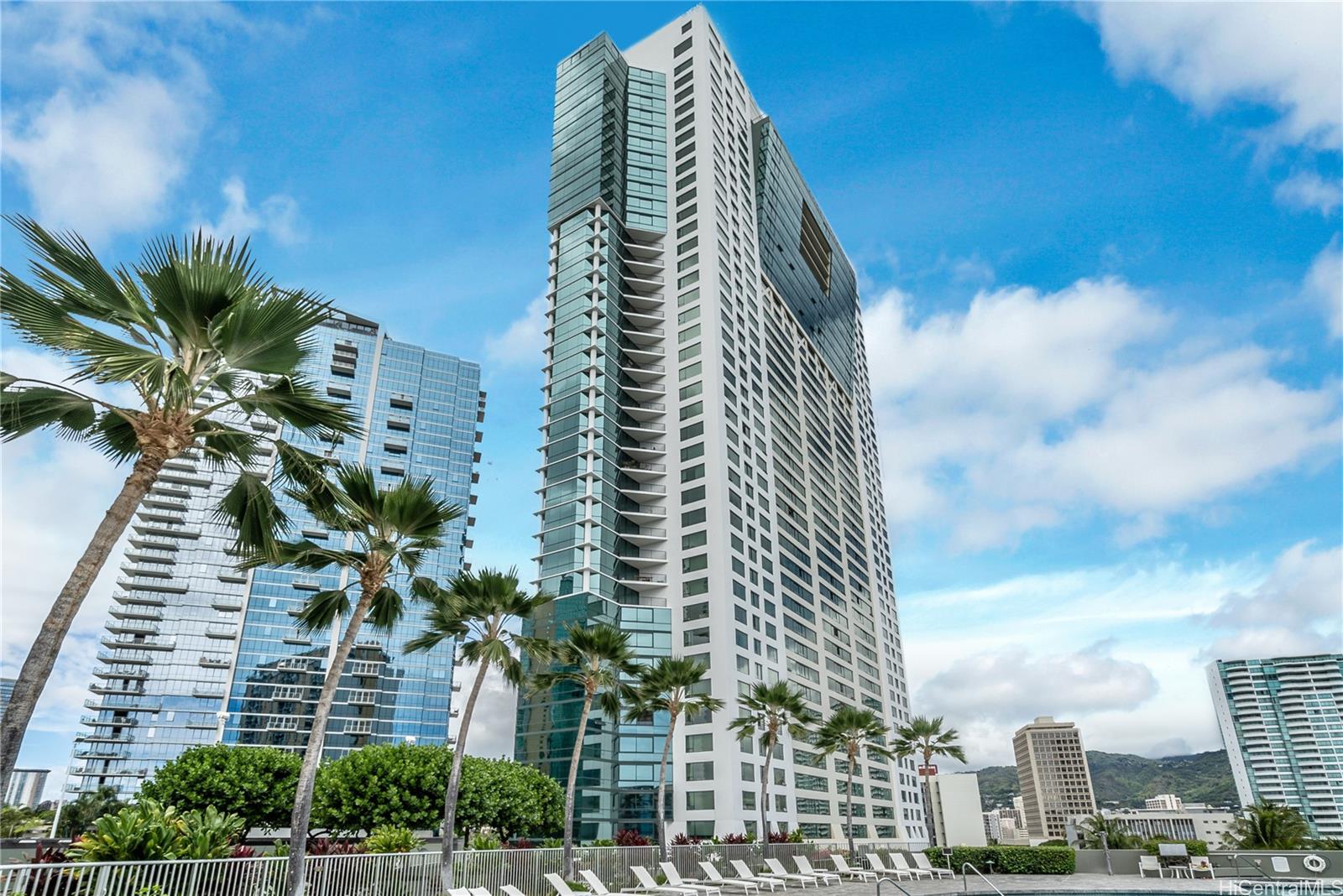 Hawaiki Tower 4201, 88 Piikoi Street, Honolulu Kakaako