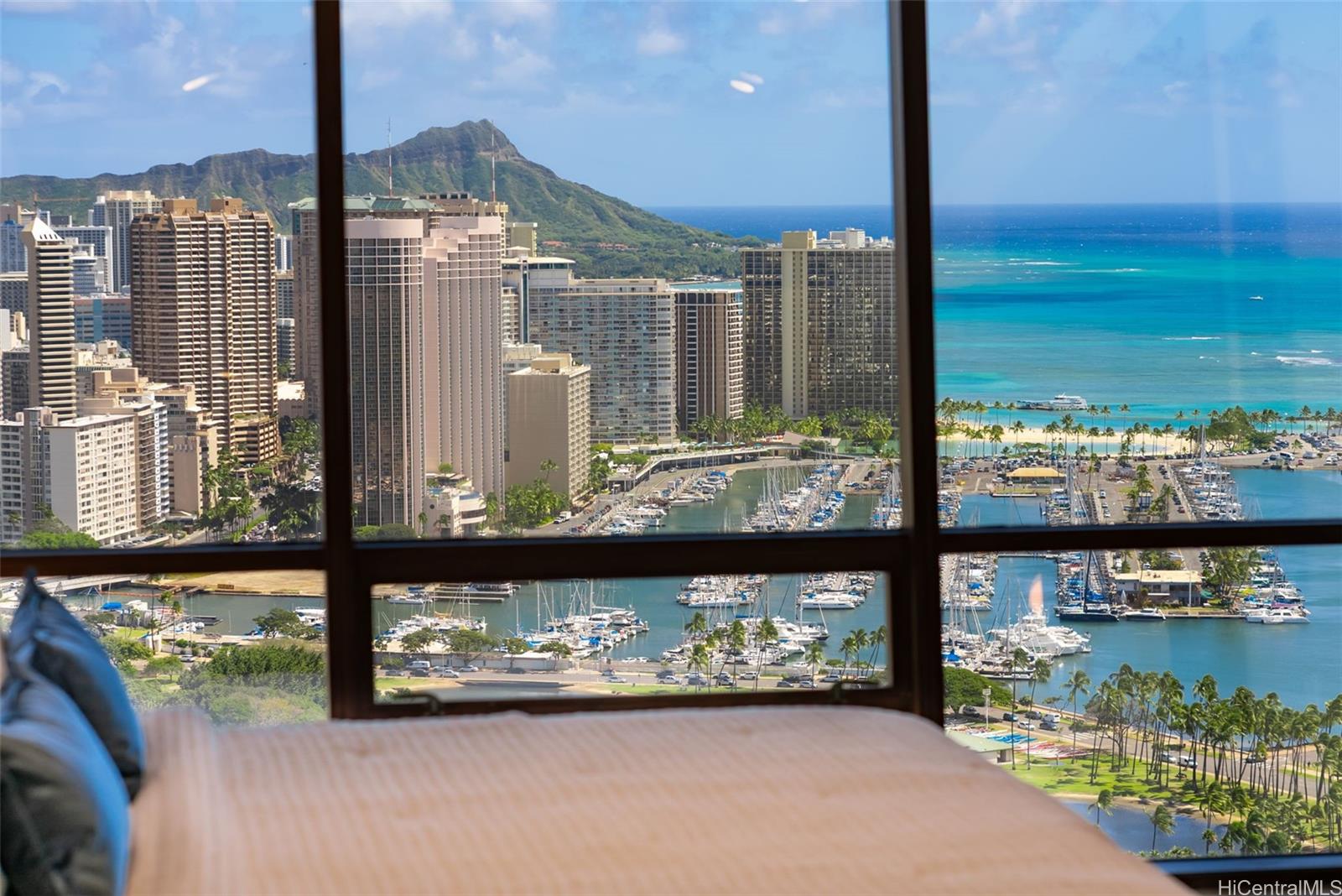 Hawaiki Tower condo # 4406, Honolulu, Hawaii - photo 17 of 25