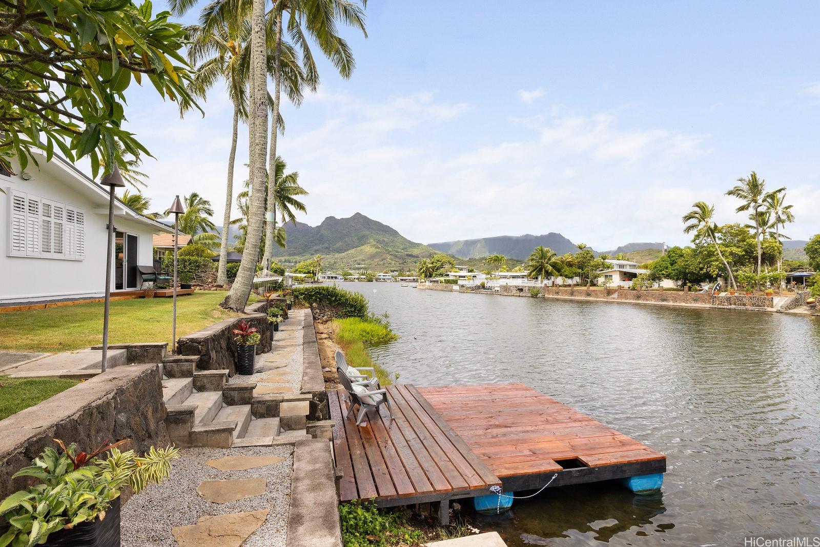 880  Akiu Place Enchanted Lake, Kailua home - photo 23 of 25