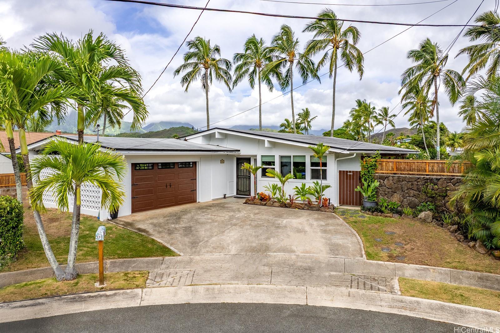 880  Akiu Place Enchanted Lake, Kailua home - photo 24 of 25