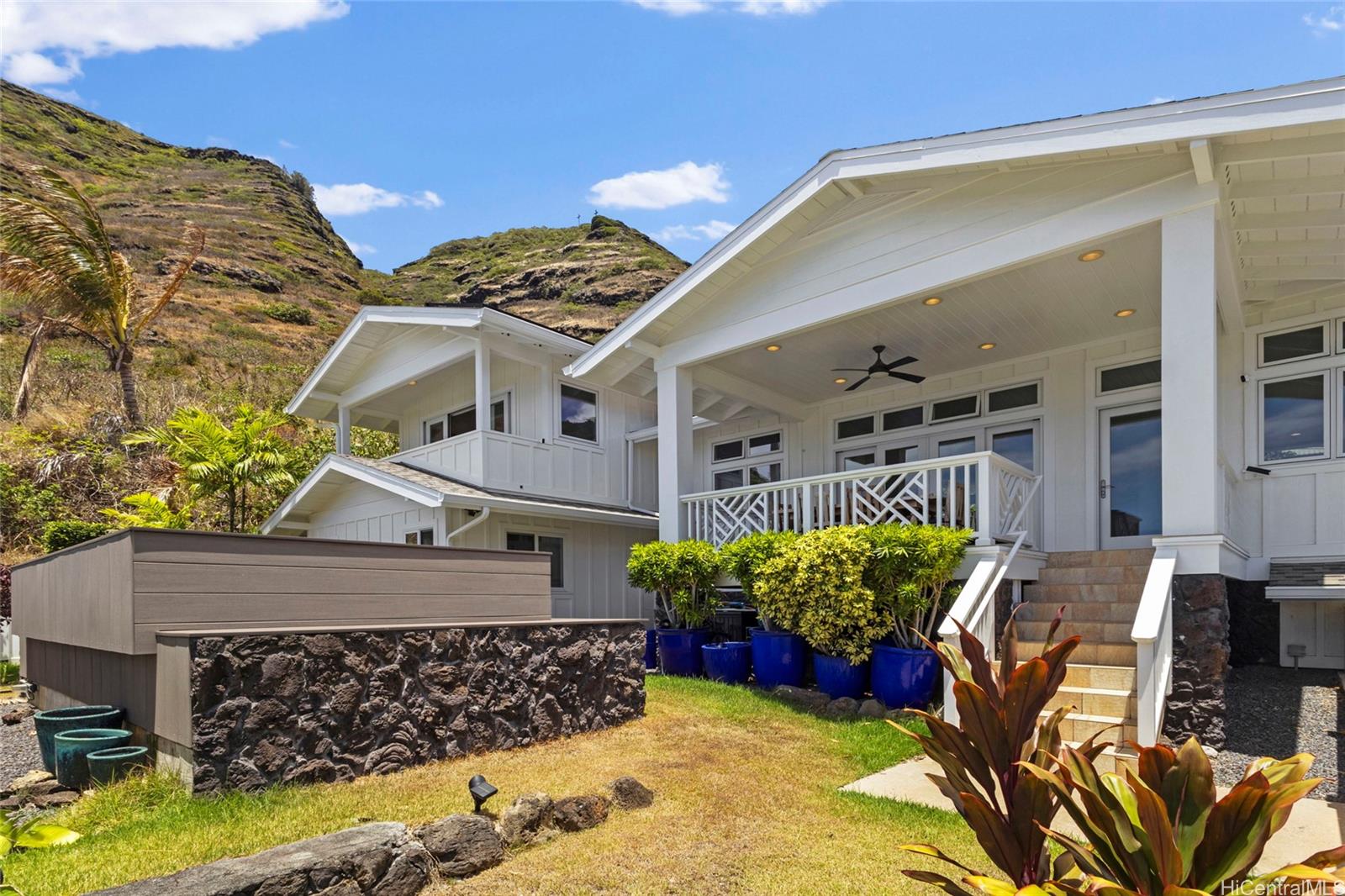 888  Ahuwale Street Aina Haina Area, Diamond Head home - photo 20 of 24