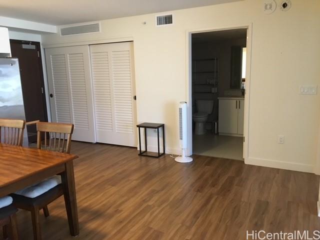 888 Kapiolani Blvd Honolulu - Rental - photo 10 of 11