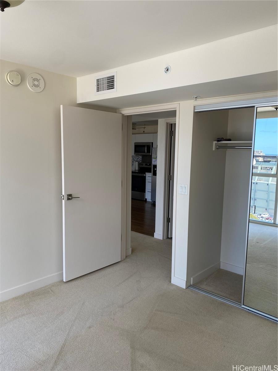 888 Kapiolani Blvd Honolulu - Rental - photo 11 of 25