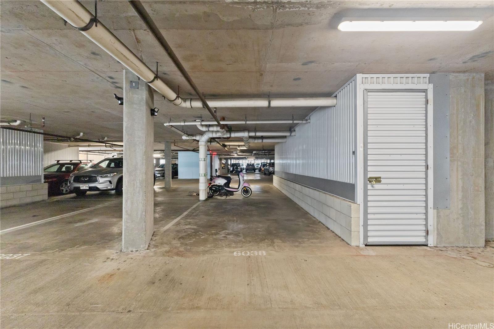 Symphony Honolulu condo # 1511, Honolulu, Hawaii - photo 20 of 24