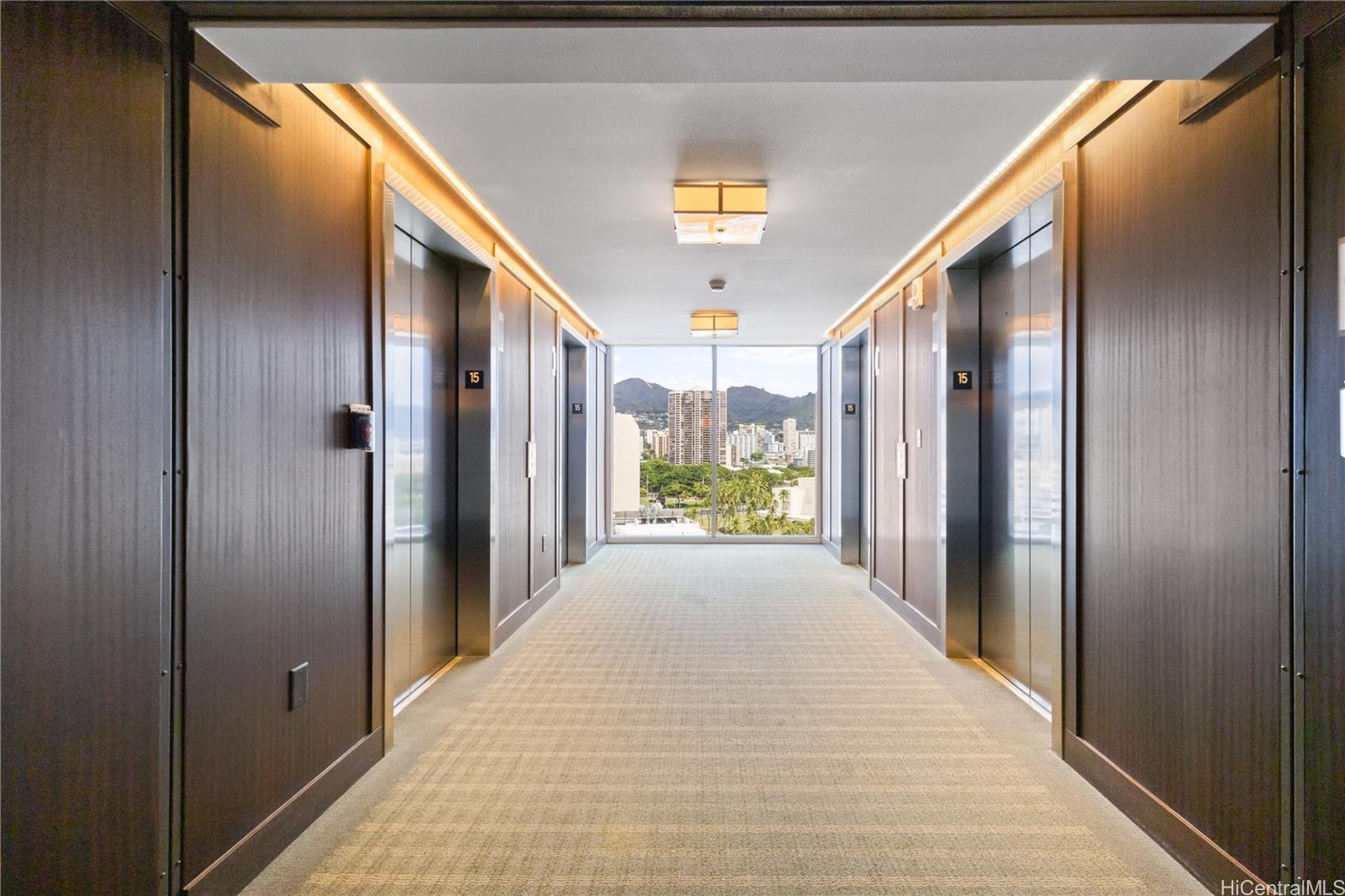 Symphony Honolulu condo # 1511, Honolulu, Hawaii - photo 22 of 24