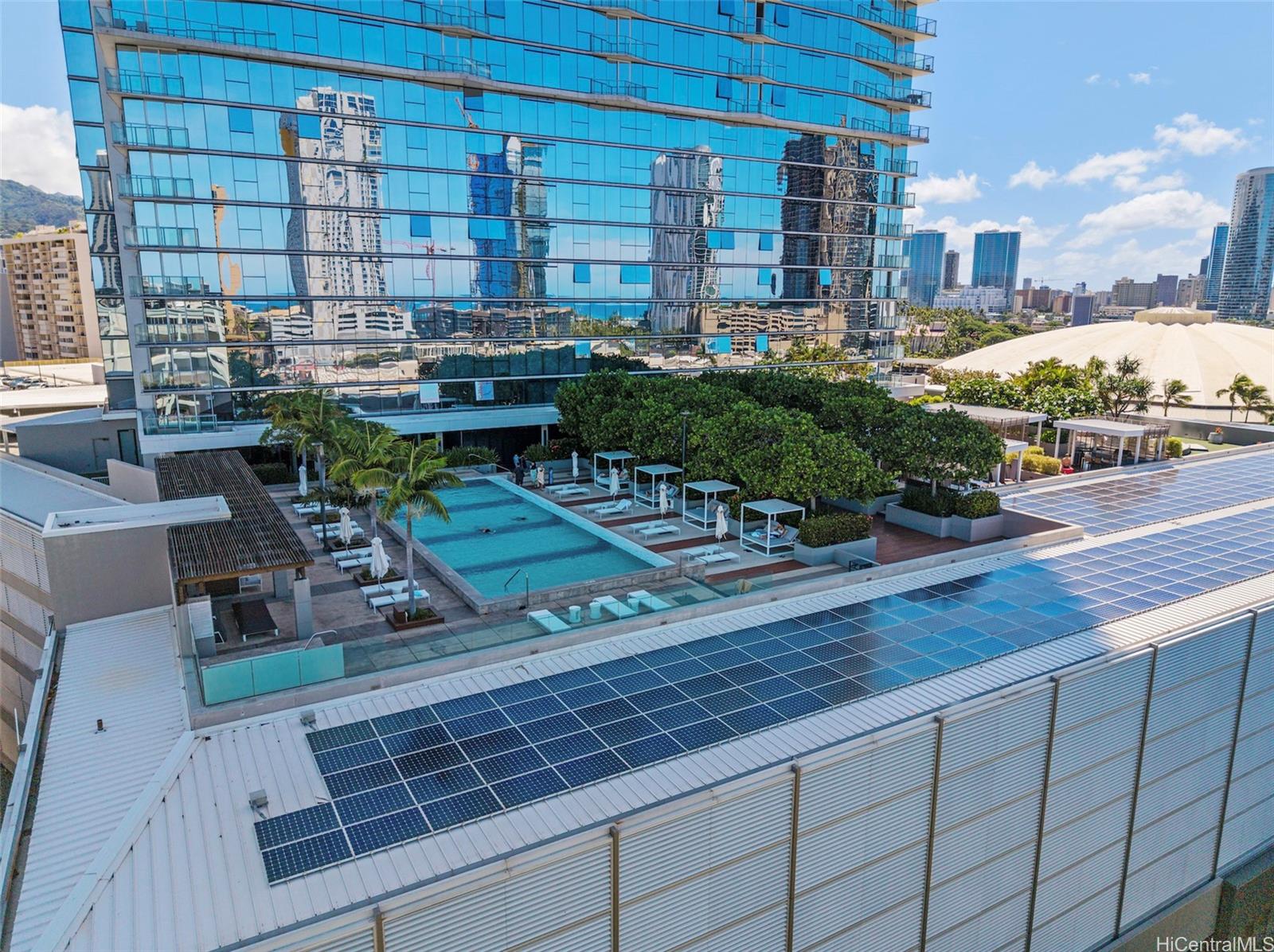 Symphony Honolulu condo # 1605, Honolulu, Hawaii - photo 24 of 25