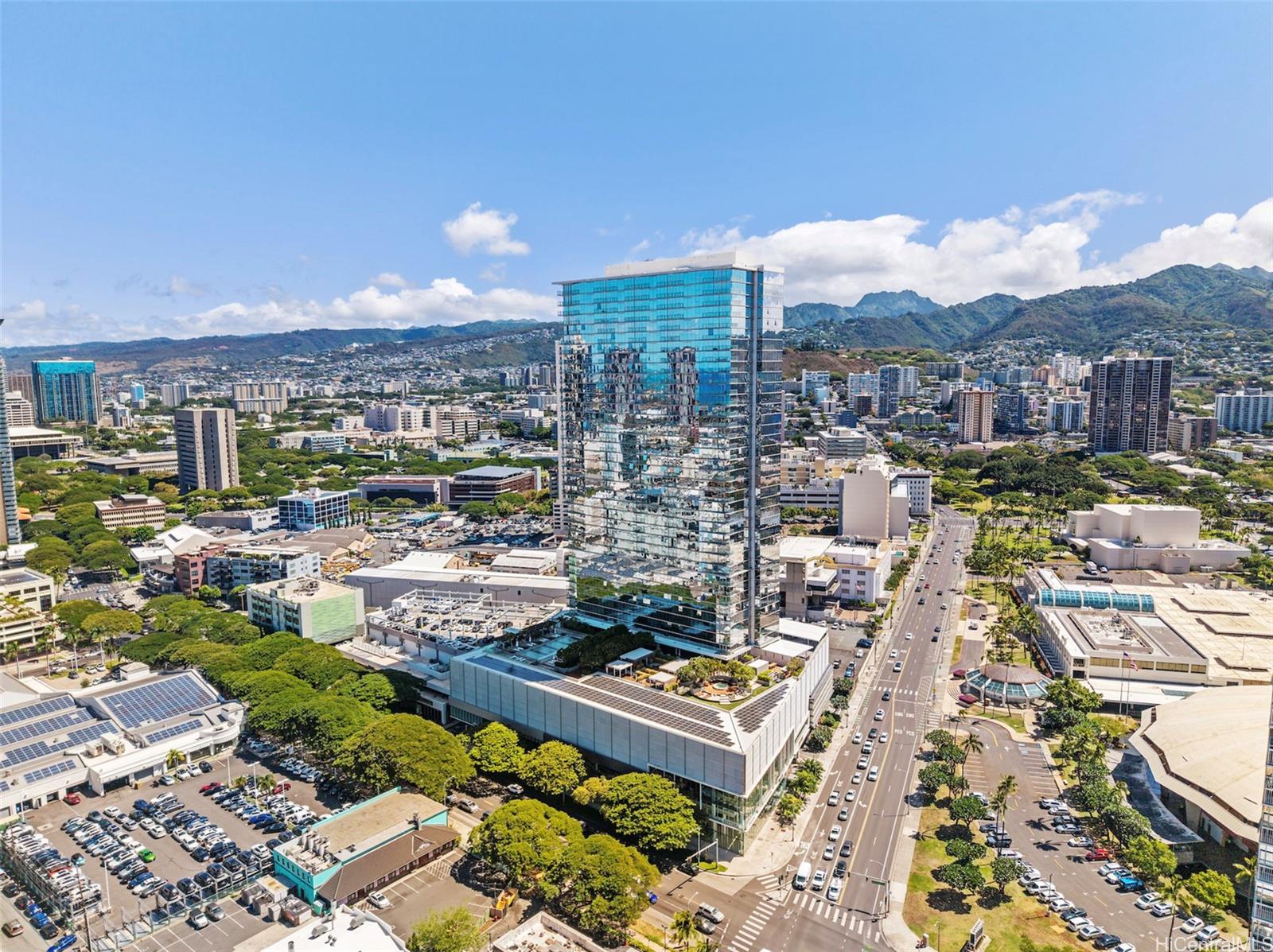 Symphony Honolulu condo # 1605, Honolulu, Hawaii - photo 25 of 25