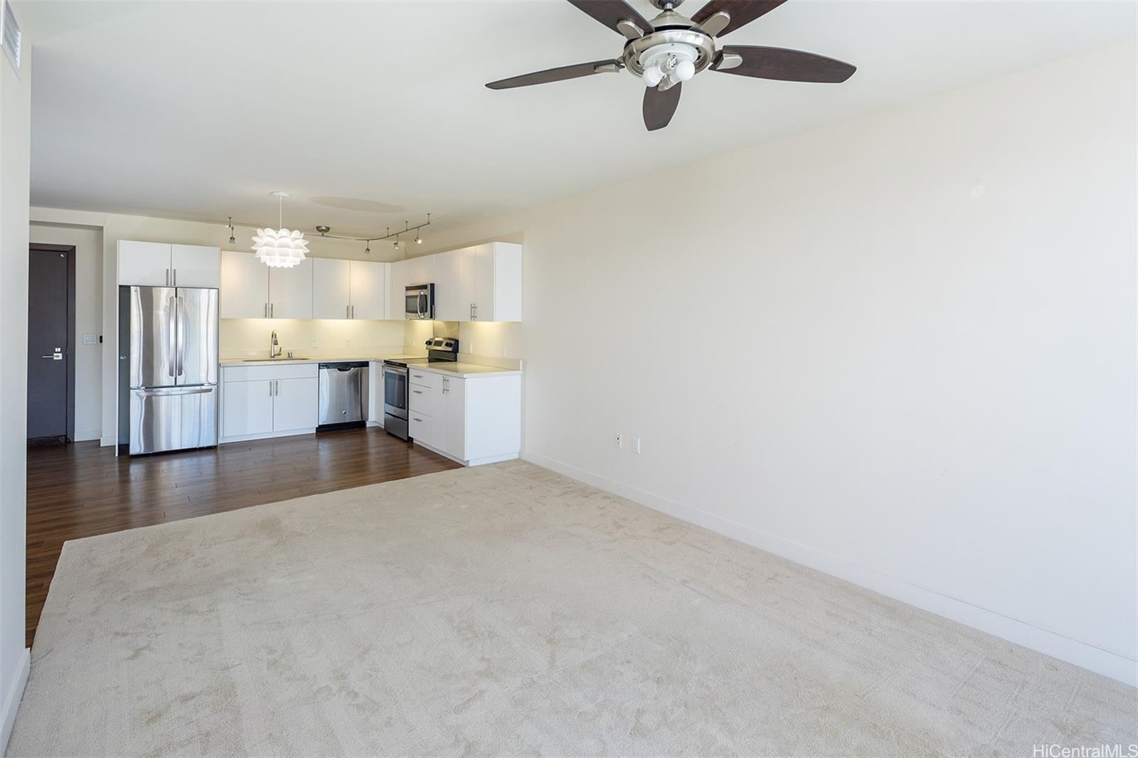 888 Kapiolani Blvd Honolulu - Rental - photo 4 of 12