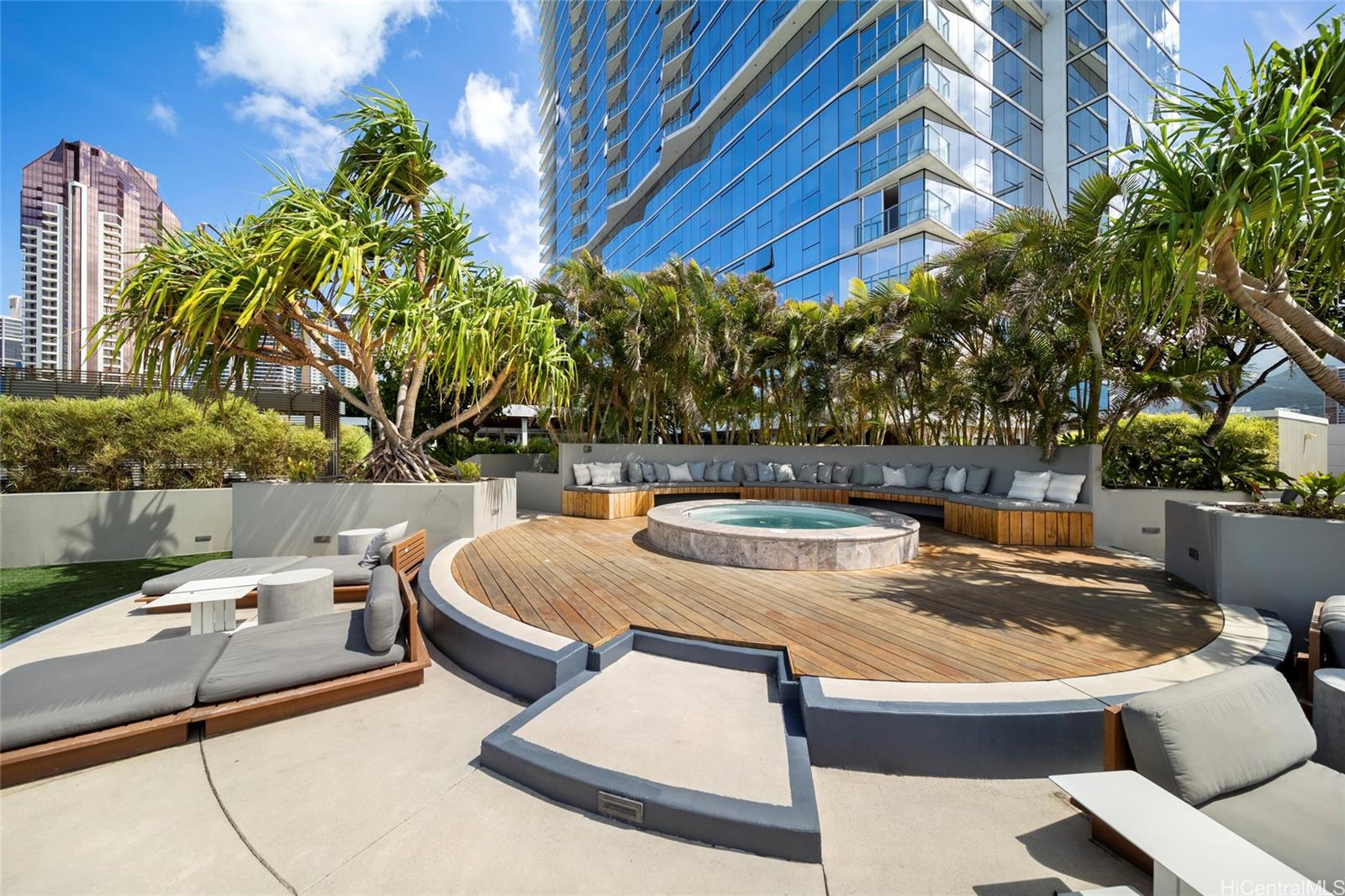 888 Kapiolani Blvd Honolulu - Rental - photo 16 of 22