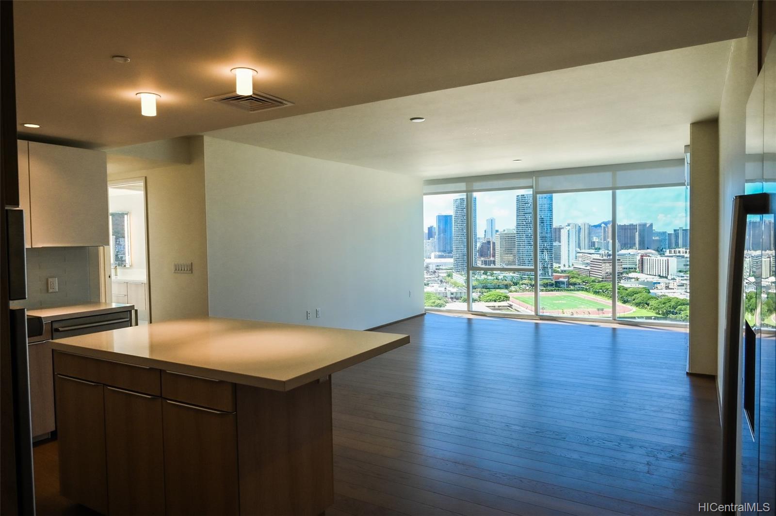 Symphony Honolulu 2503, 888 Kapiolani Blvd, Honolulu Kakaako