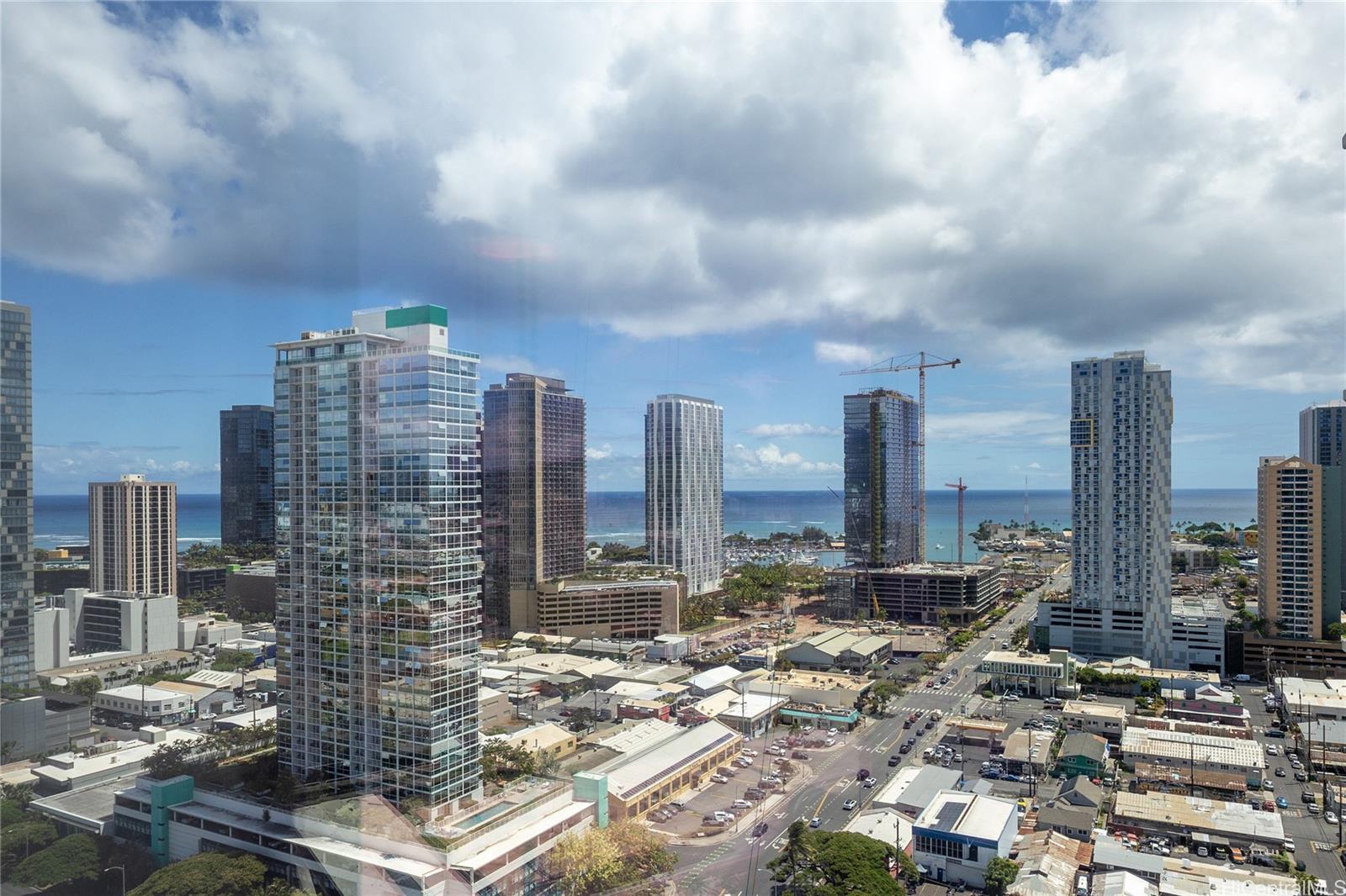 Symphony Honolulu condo # 2703, Honolulu, Hawaii - photo 18 of 25