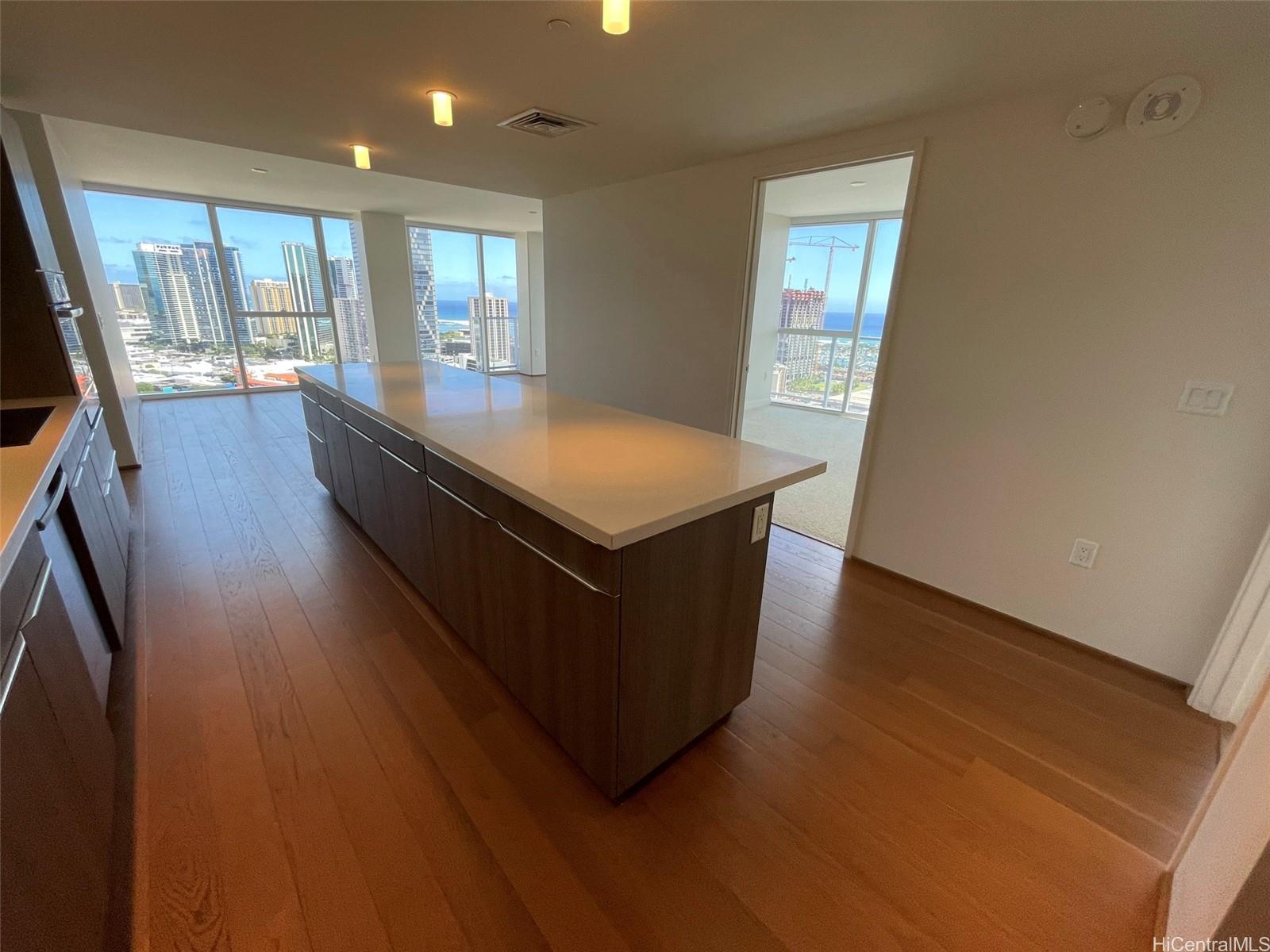 888 Kapiolani Blvd Honolulu - Rental - photo 11 of 25