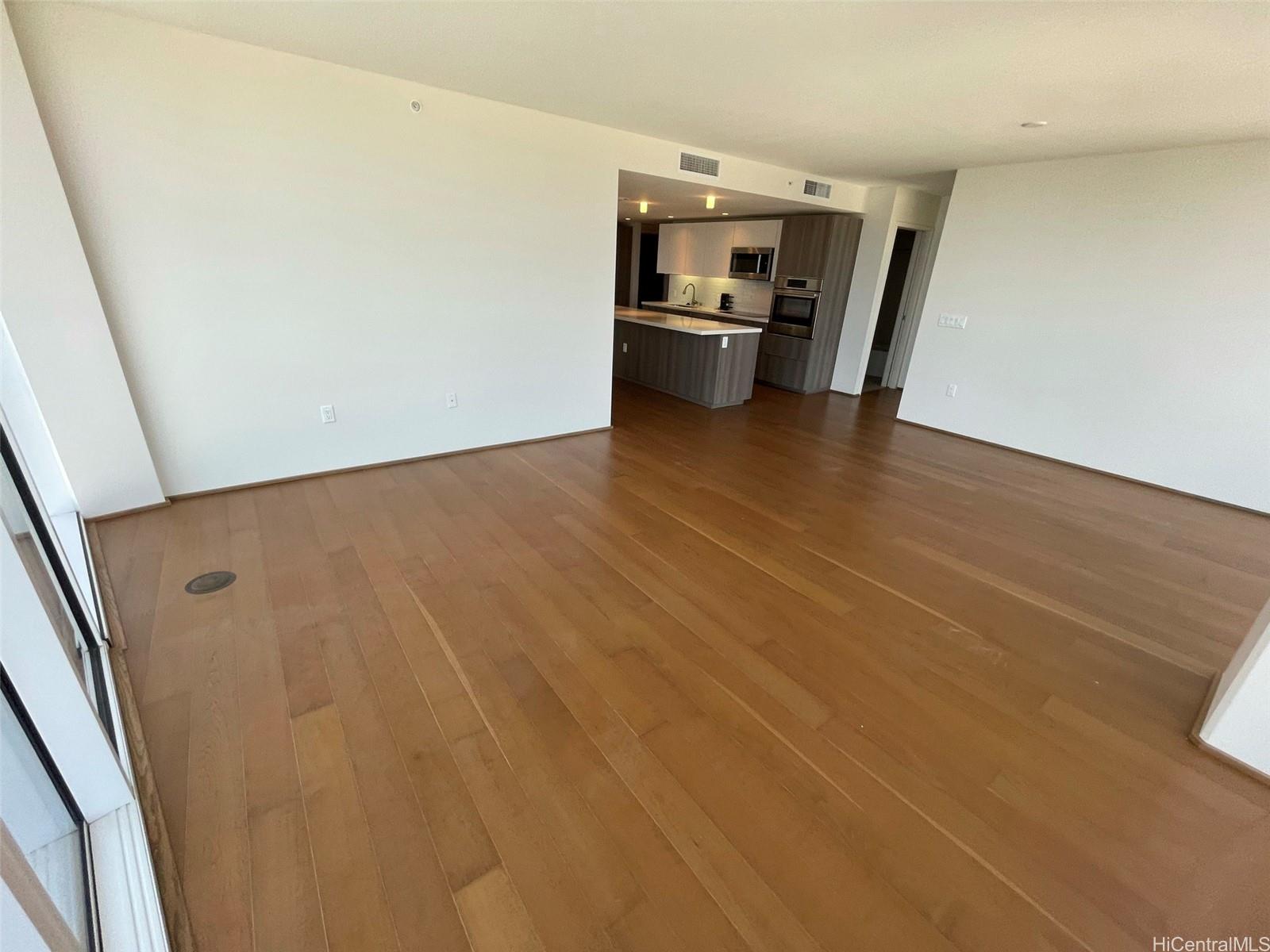 888 Kapiolani Blvd Honolulu - Rental - photo 16 of 25