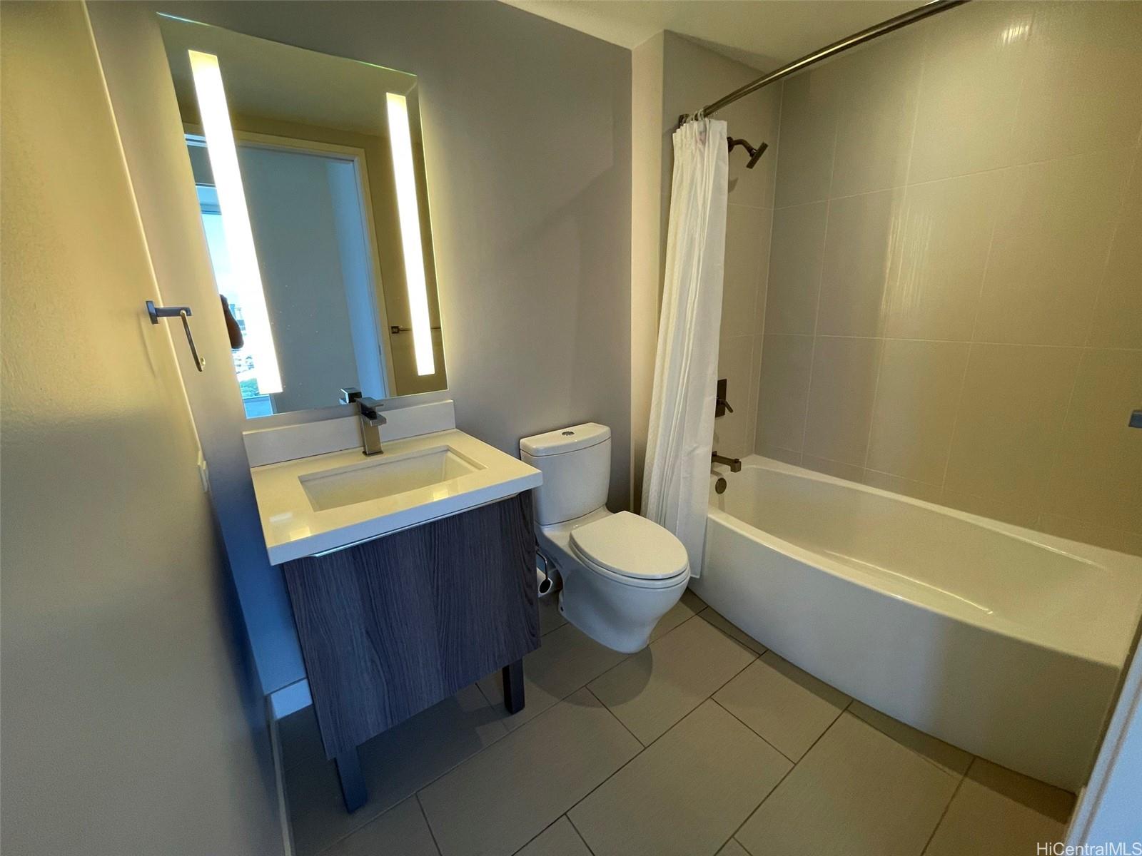 888 Kapiolani Blvd Honolulu - Rental - photo 17 of 25