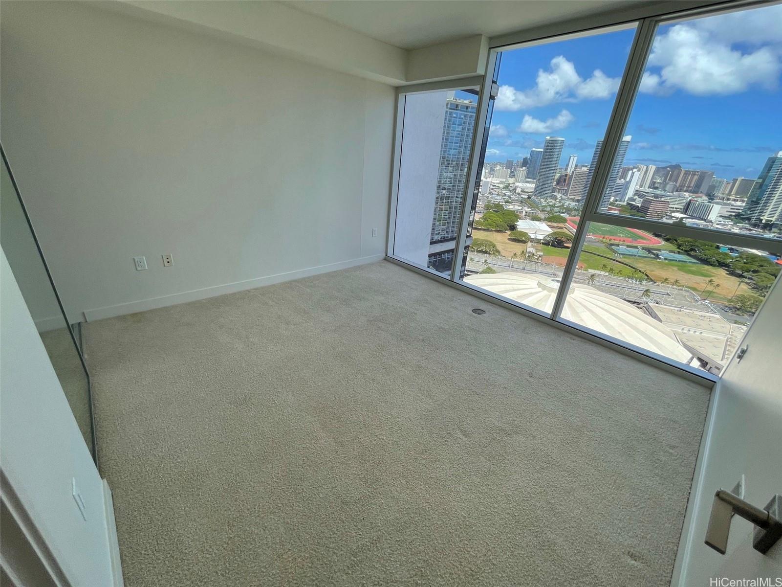 888 Kapiolani Blvd Honolulu - Rental - photo 18 of 25