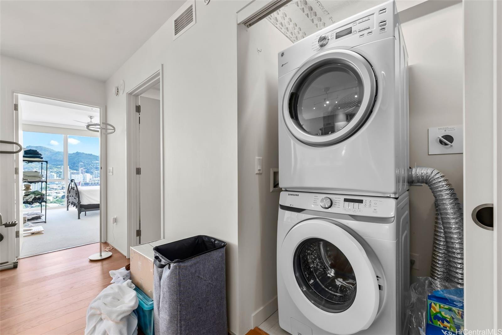 Symphony Honolulu condo # 3101, Honolulu, Hawaii - photo 12 of 21