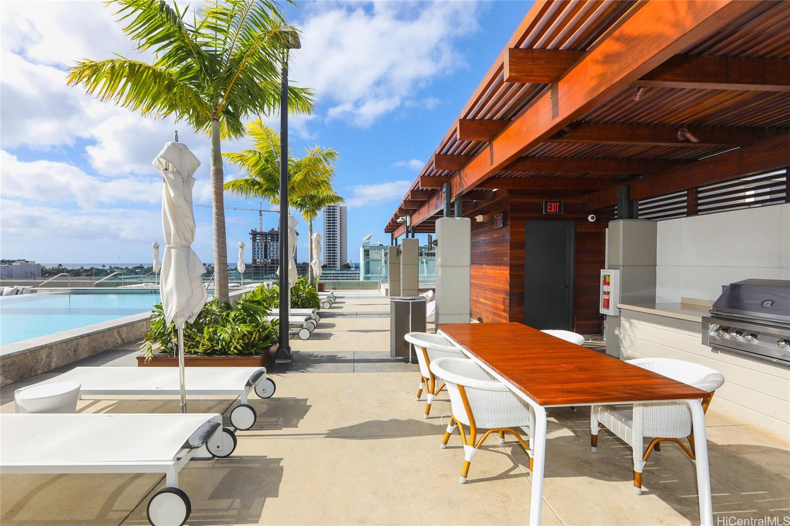 888 Kapiolani Blvd Honolulu - Rental - photo 15 of 17