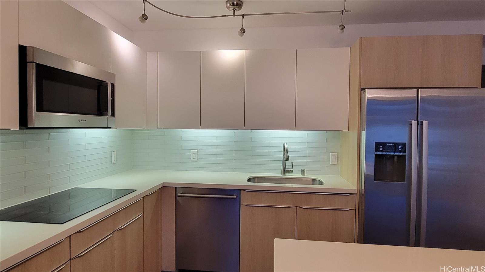 888 Kapiolani Blvd Honolulu - Rental - photo 13 of 21