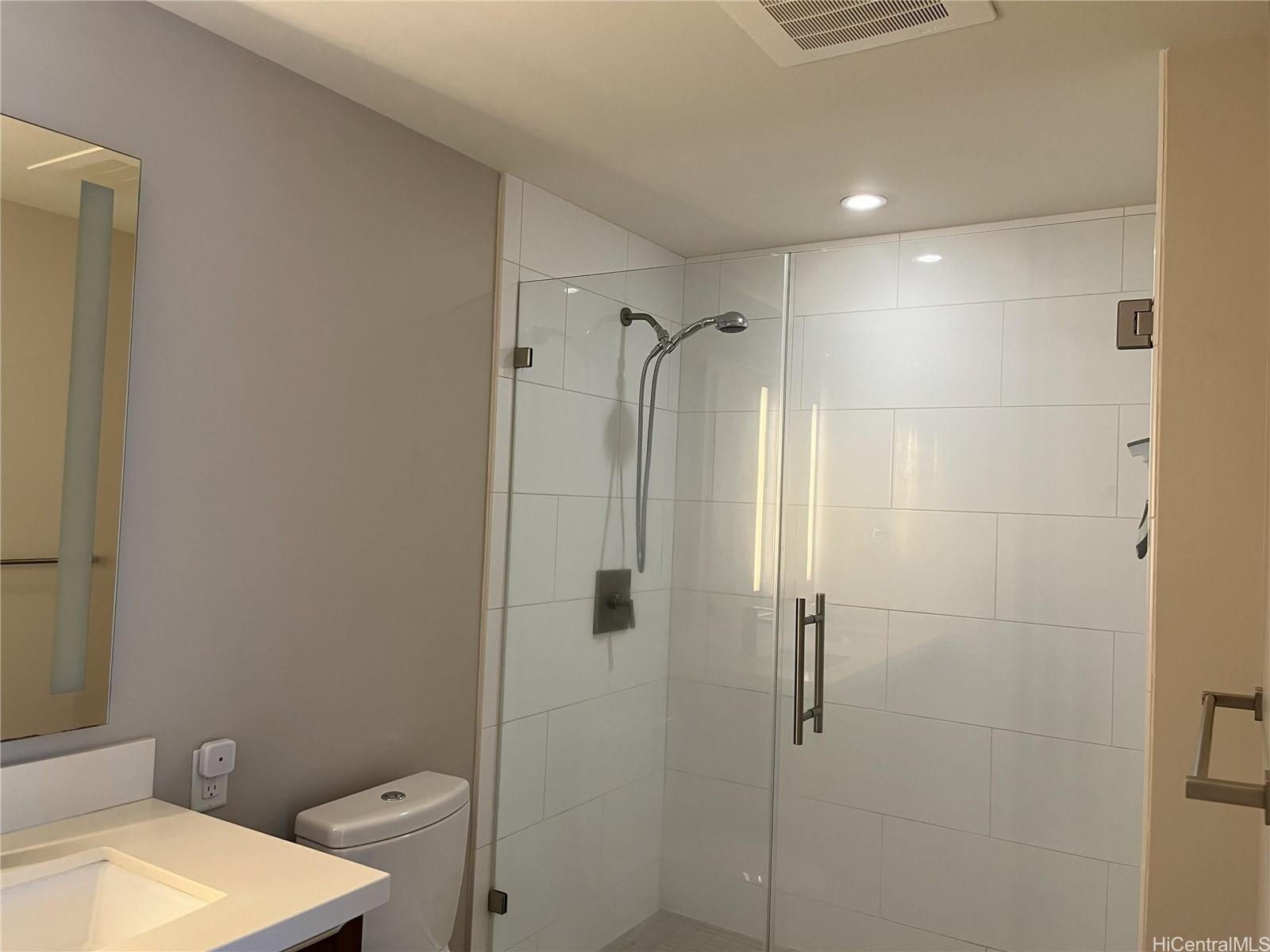 888 Kapiolani Blvd Honolulu - Rental - photo 11 of 25