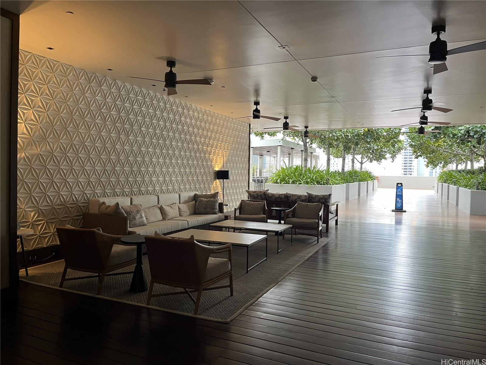 888 Kapiolani Blvd Honolulu - Rental - photo 21 of 25