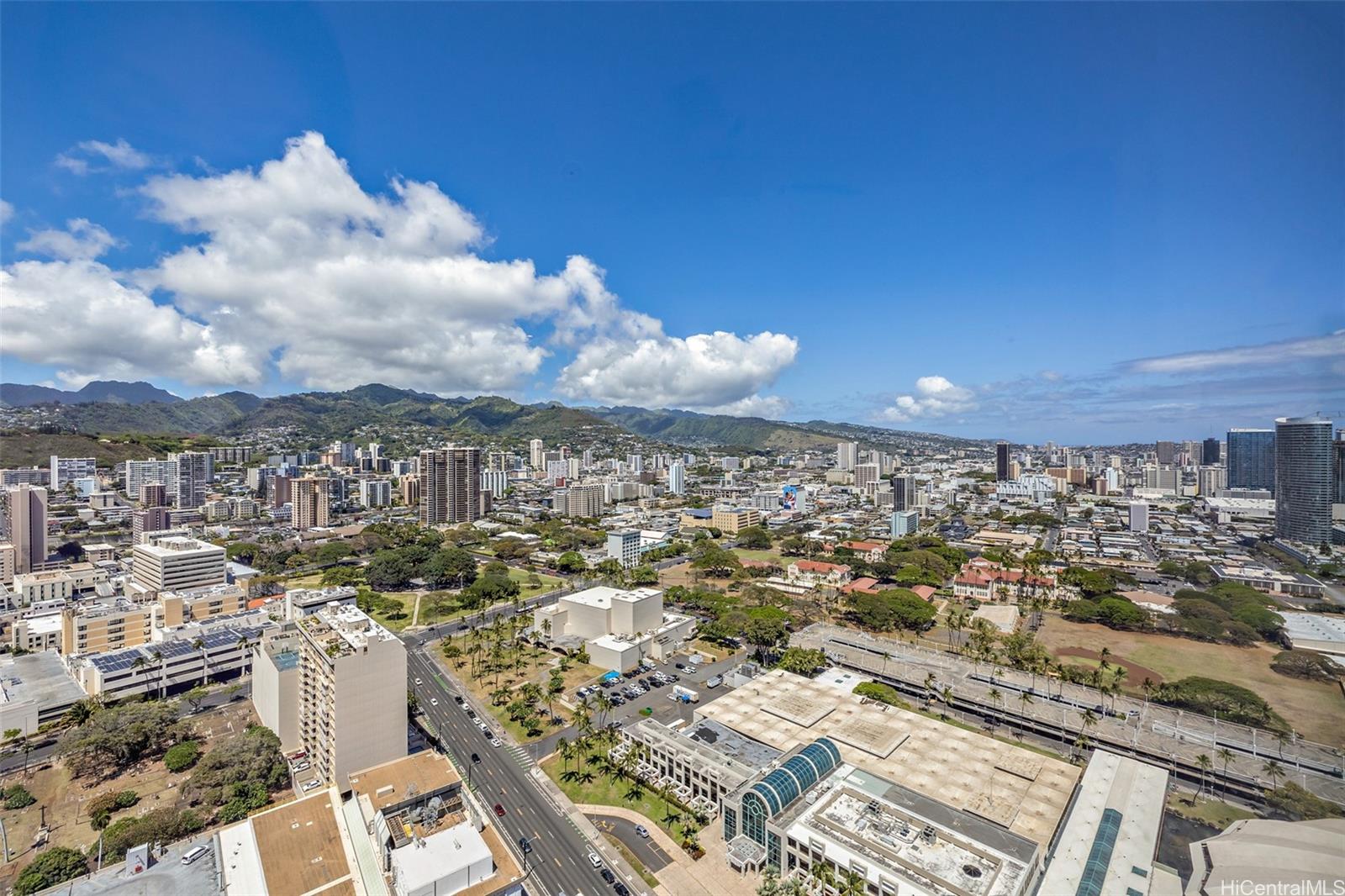 Symphony Honolulu 4012, 888 Kapiolani Blvd, Honolulu Kakaako