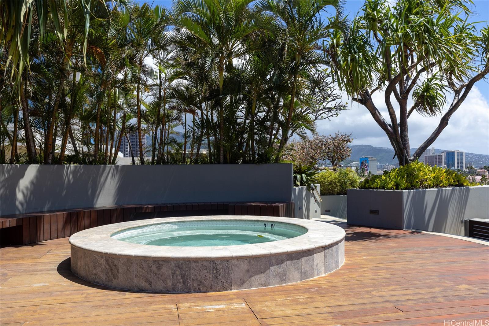 Symphony Honolulu condo # 4101, Honolulu, Hawaii - photo 19 of 25