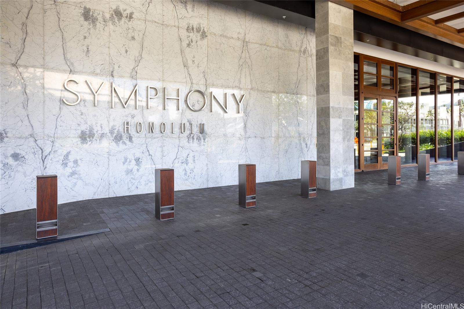 Symphony Honolulu condo # 4101, Honolulu, Hawaii - photo 10 of 25