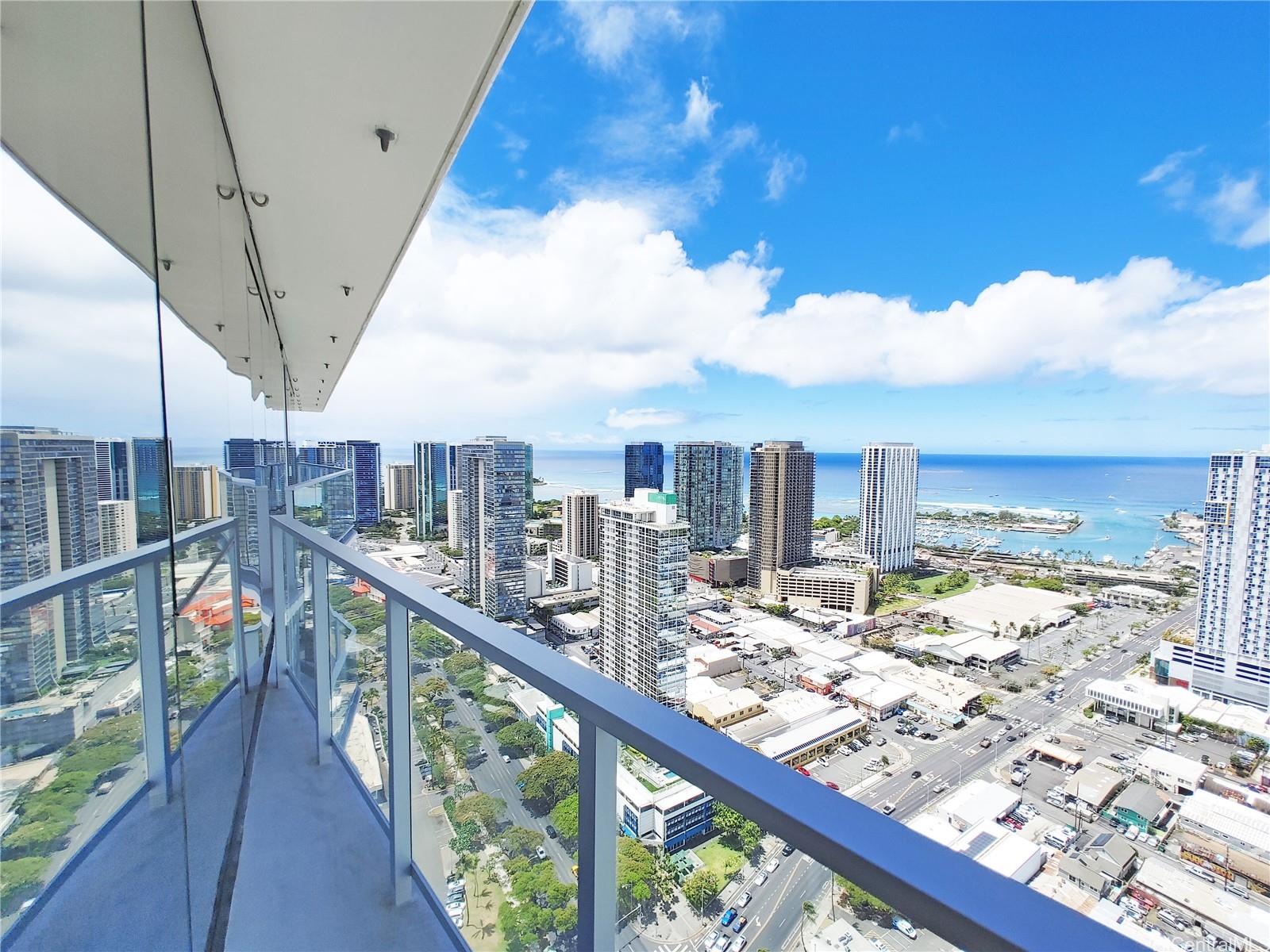 Symphony Honolulu condo # 4505, Honolulu, Hawaii - photo 2 of 25