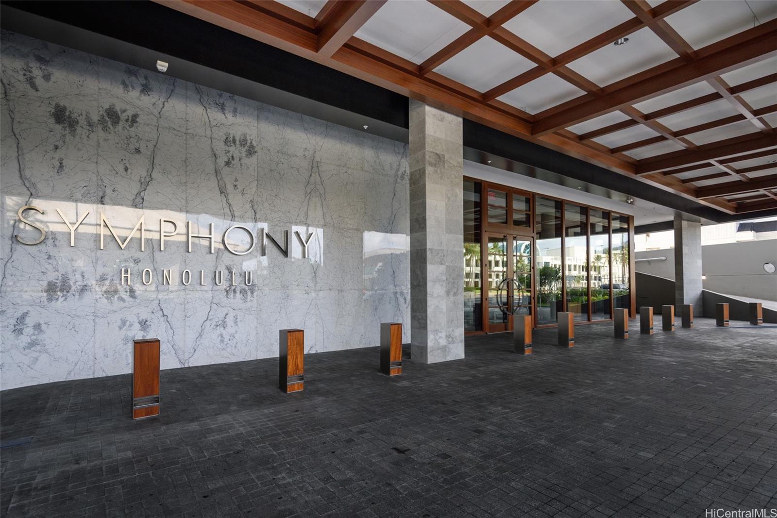 Symphony Honolulu condo # 4505, Honolulu, Hawaii - photo 20 of 25