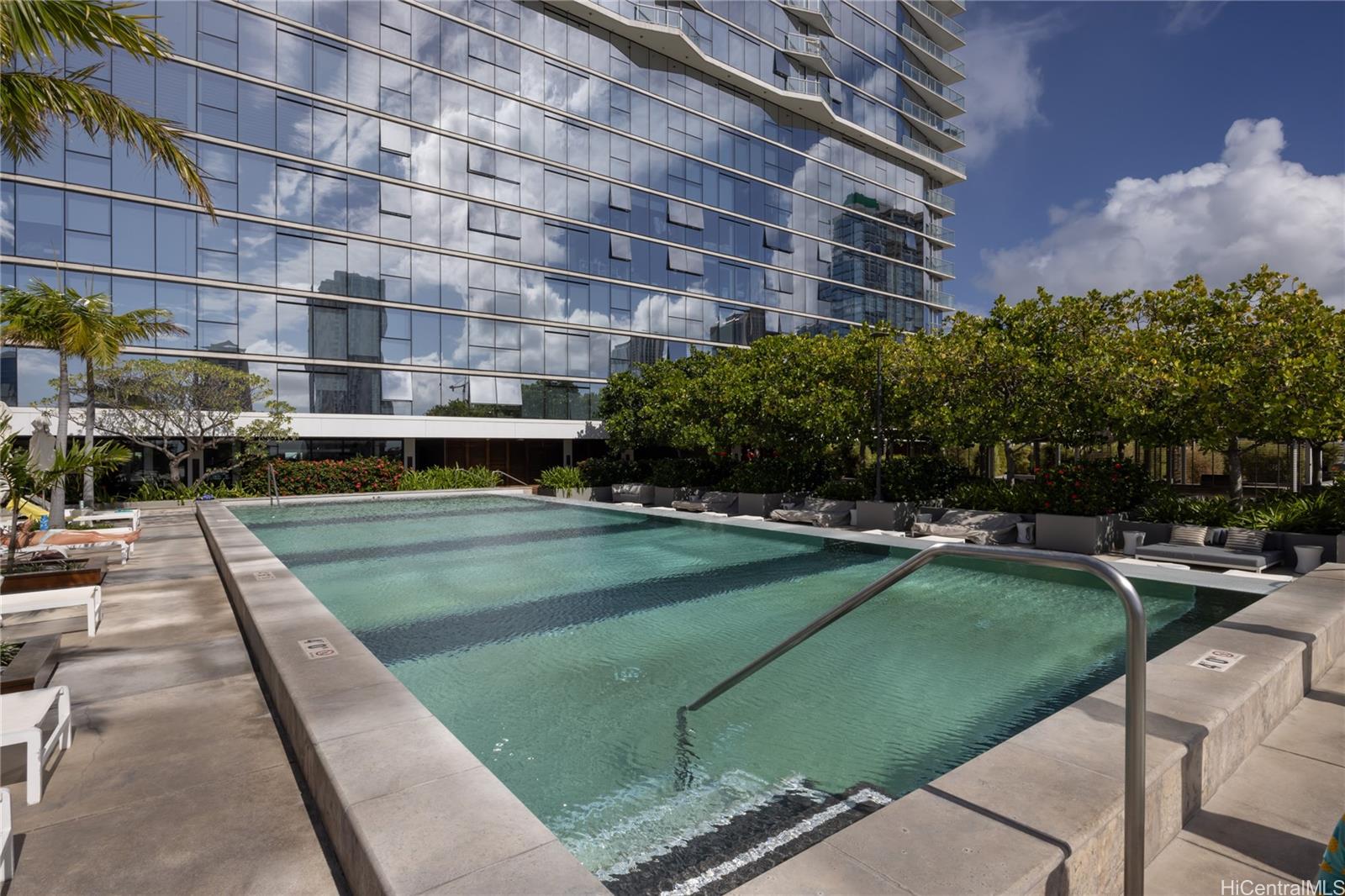Symphony Honolulu condo # PH4501, Honolulu, Hawaii - photo 11 of 14