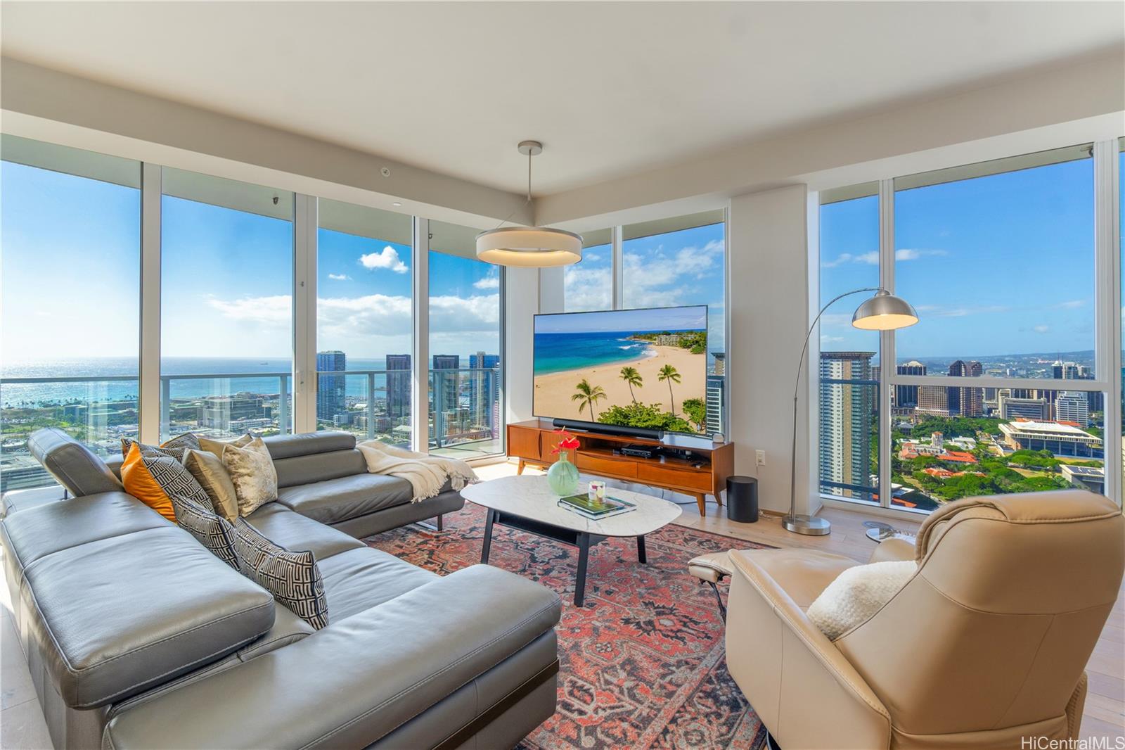 Symphony Honolulu condo # PH4507, Honolulu, Hawaii - photo 2 of 25