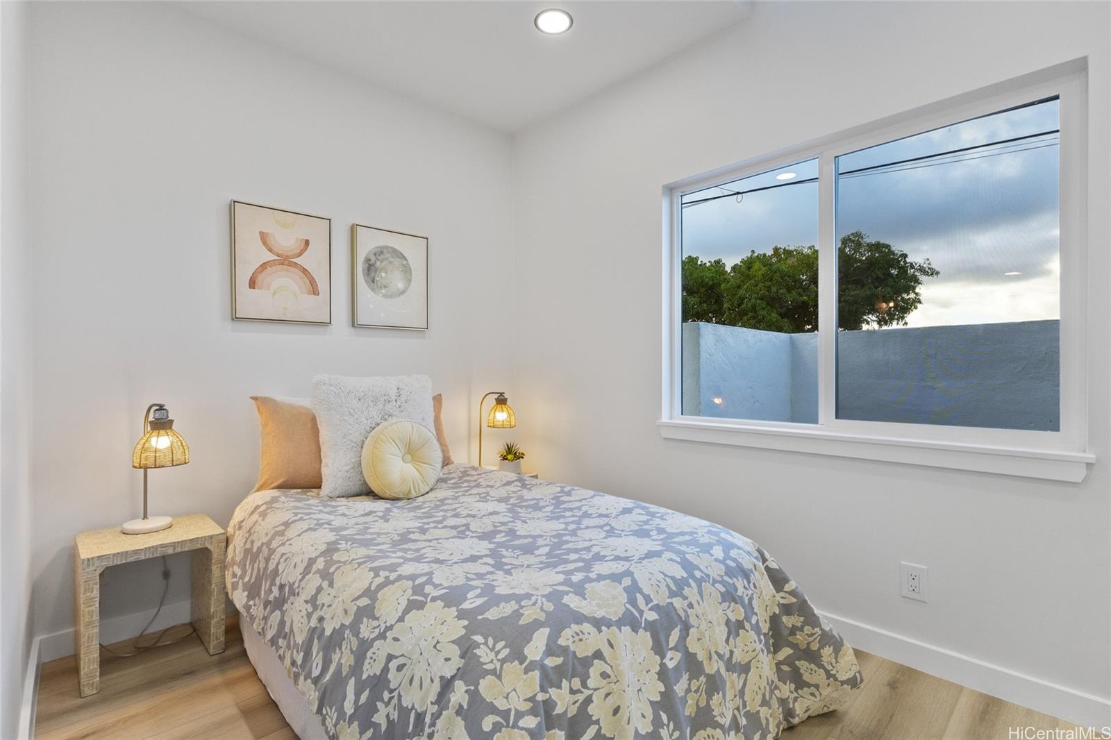 889  Akumu Street Enchanted Lake, Kailua home - photo 23 of 25