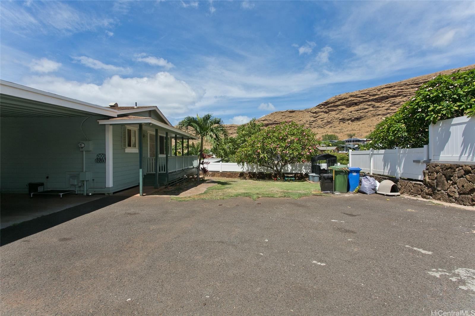 89-780  Haleakala Ave Nanakuli, Leeward home - photo 18 of 20