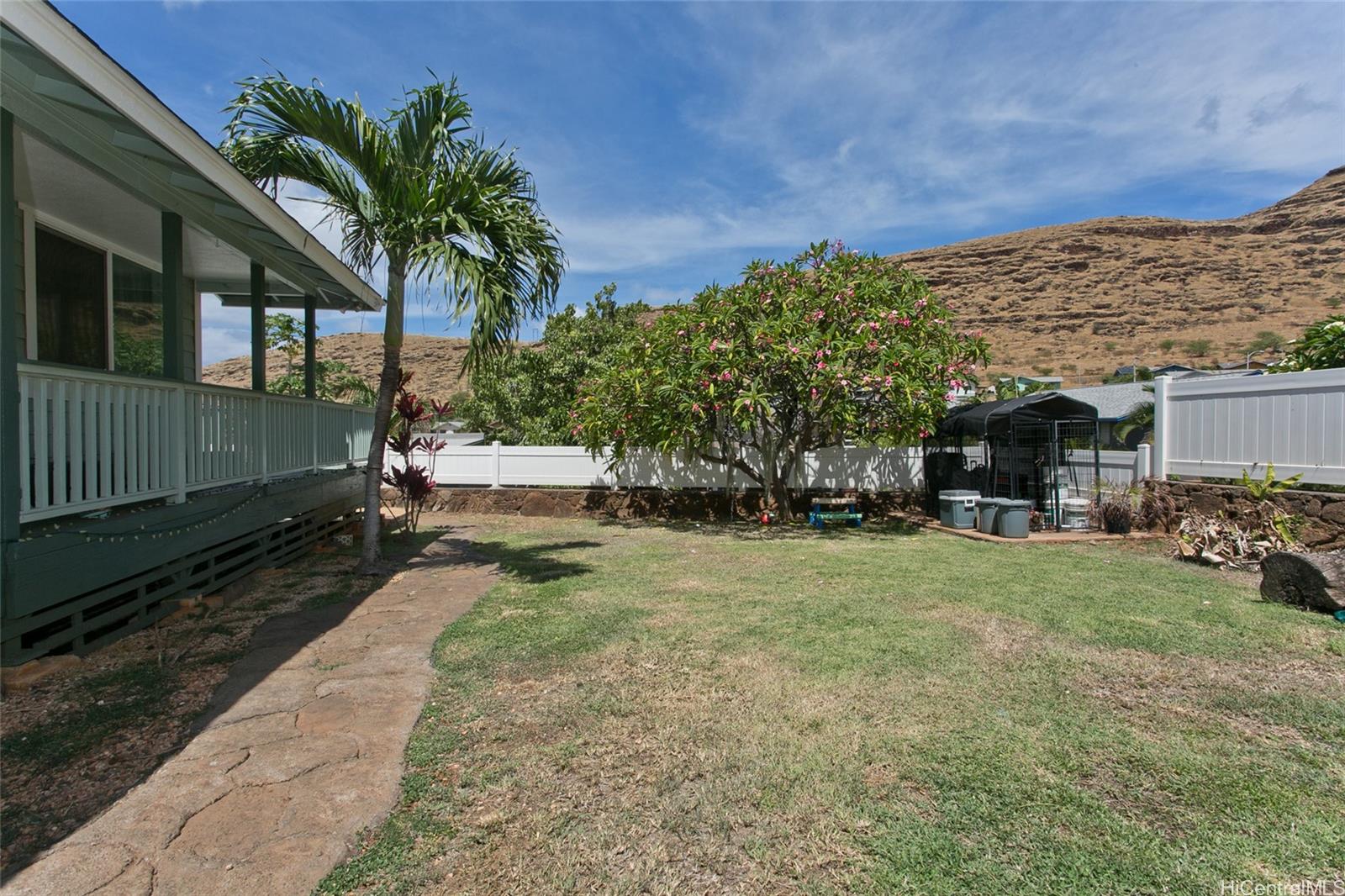 89-780  Haleakala Ave Nanakuli, Leeward home - photo 19 of 20