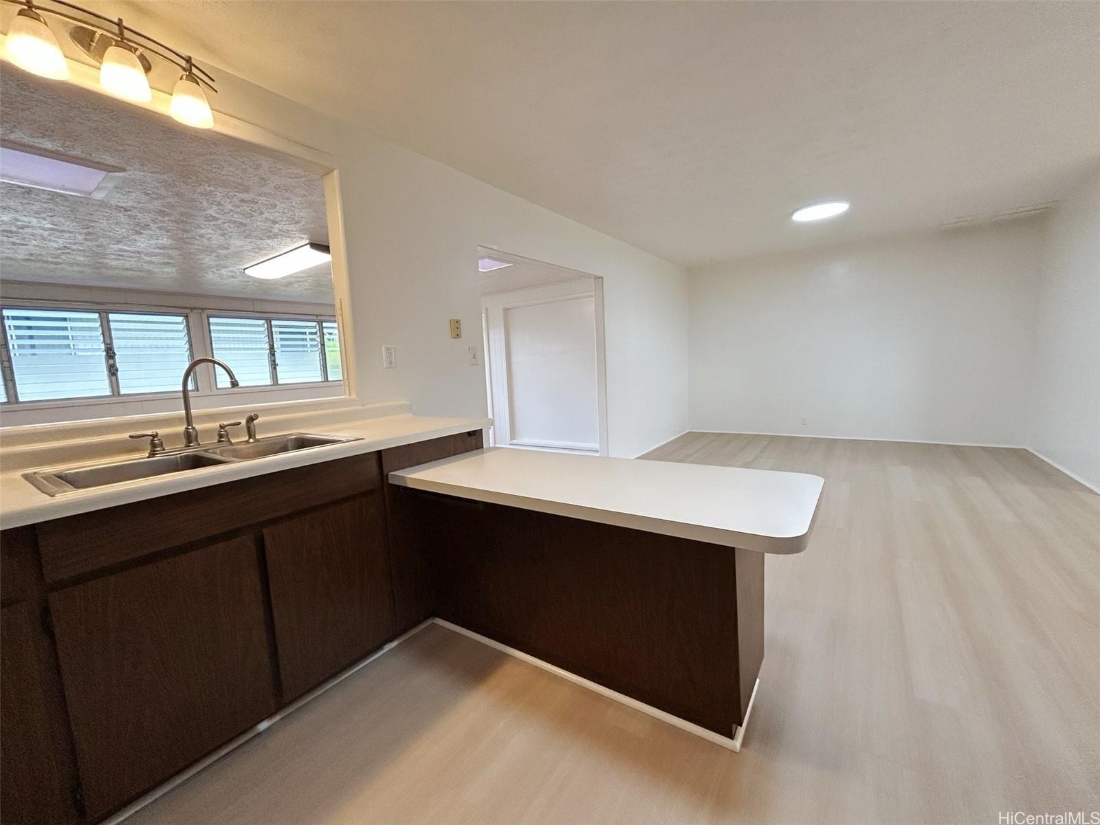 90 Makaweo Ave Wahiawa - Rental - photo 9 of 25