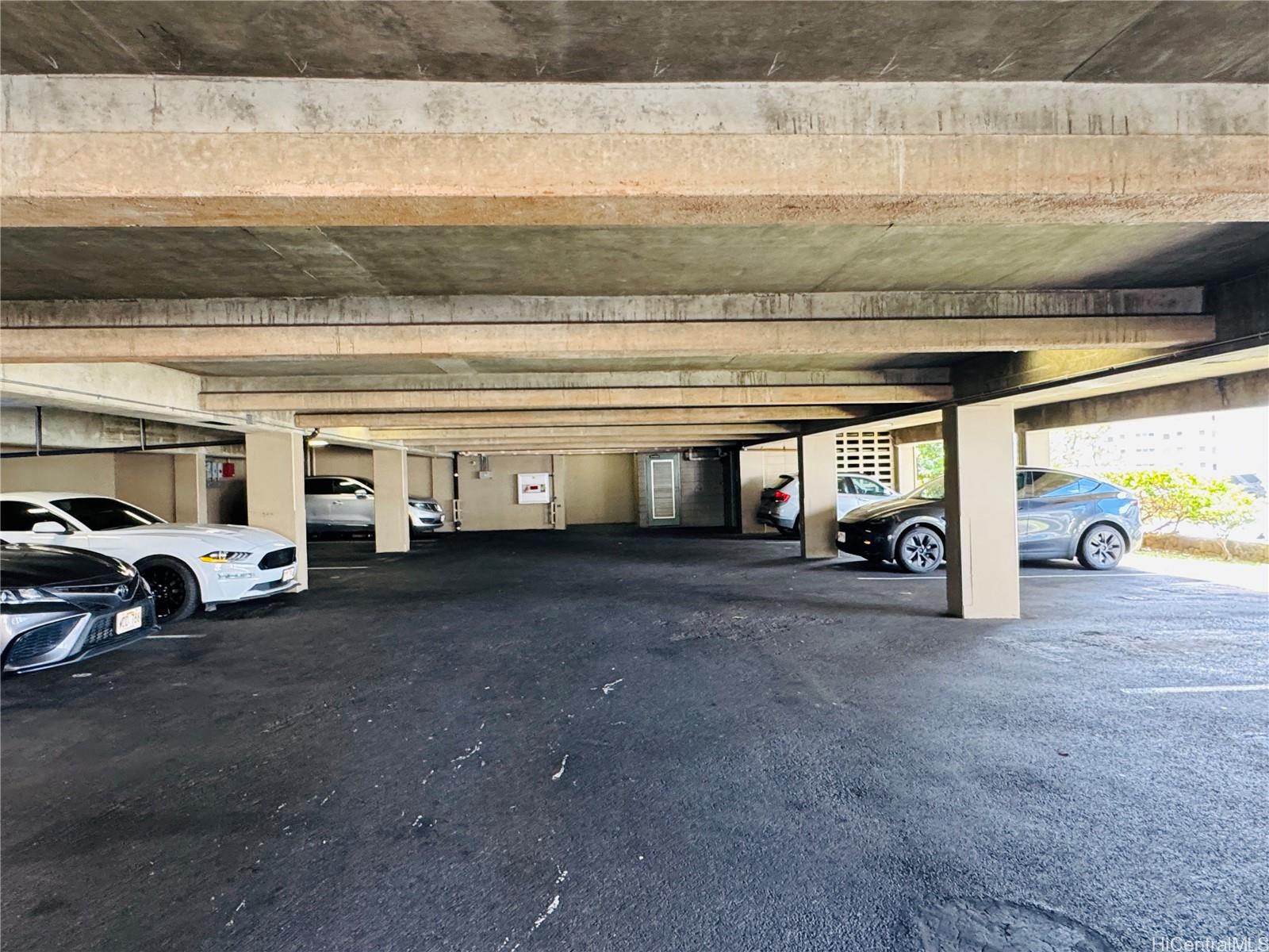 901 Prospect St Honolulu - Rental - photo 12 of 13