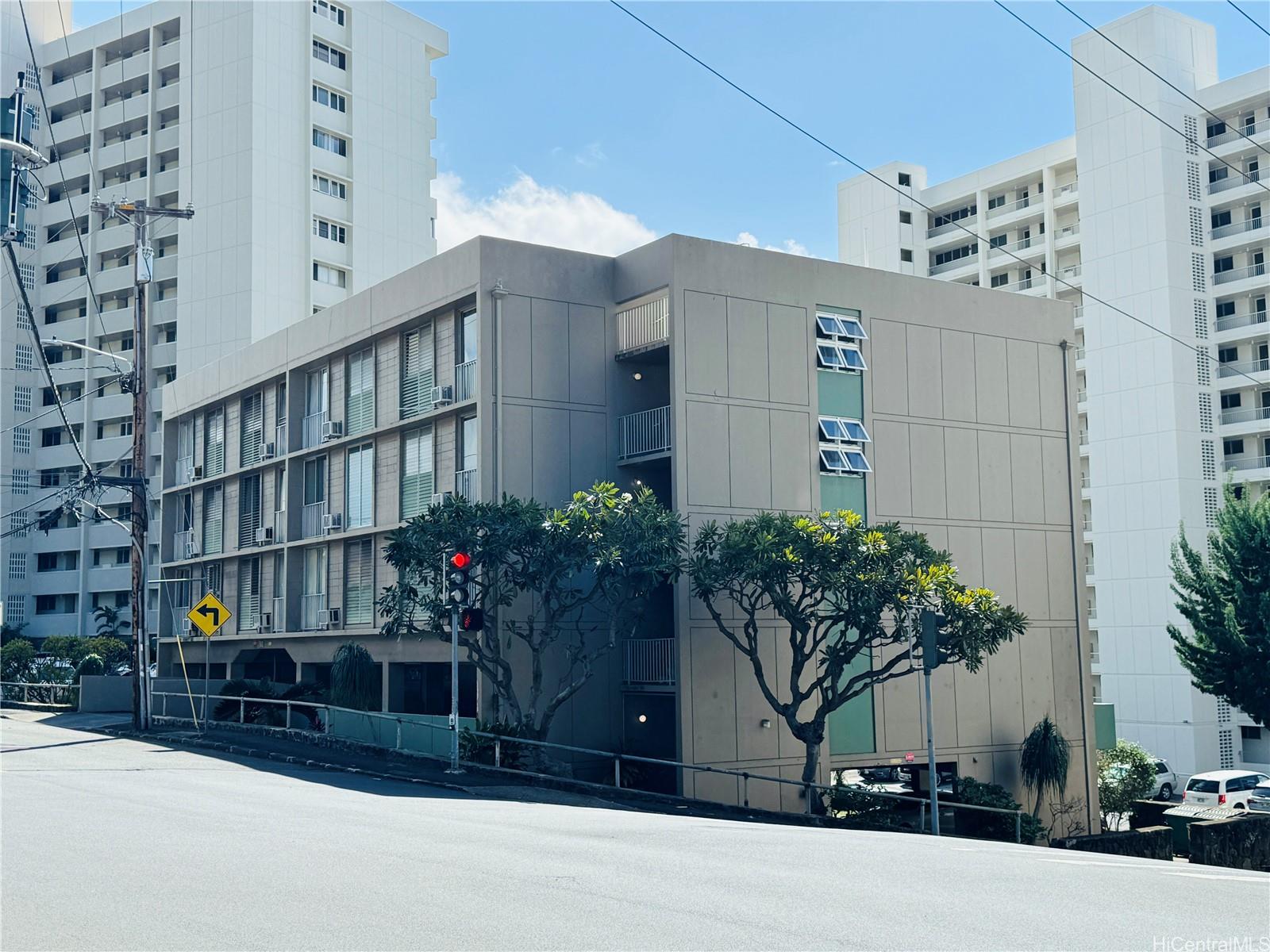 901 Prospect Street Honolulu - Rental - photo 10 of 13