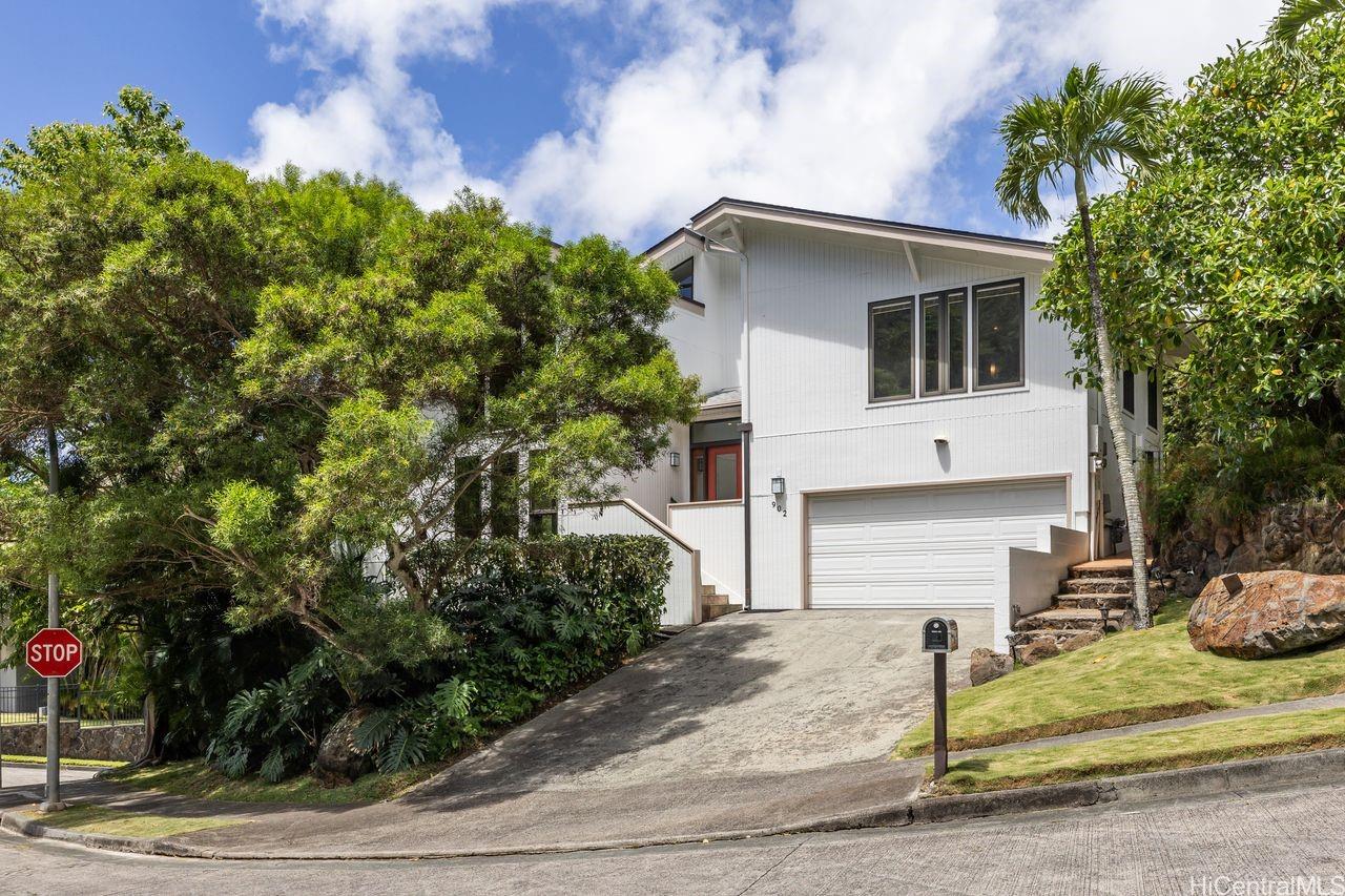 902  Puuomao Place Hahaione-upper, Hawaii Kai home - photo 24 of 25
