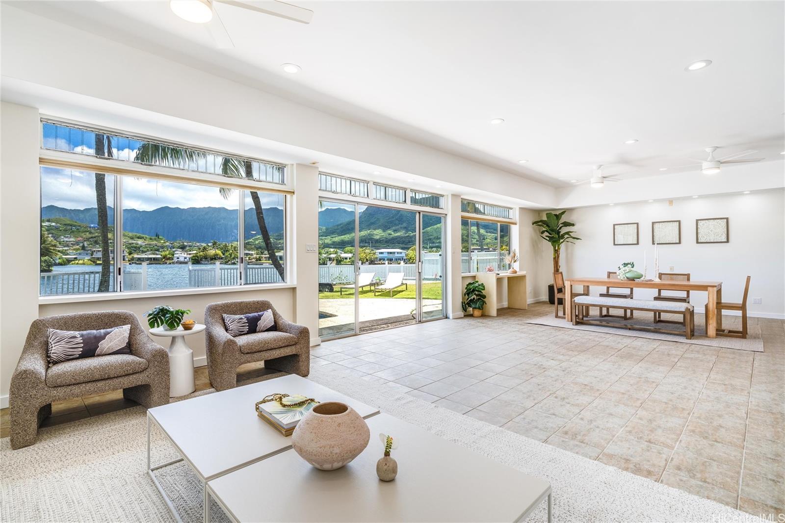 902  Wanaao Road Enchanted Lake, Kailua home - photo 3 of 25