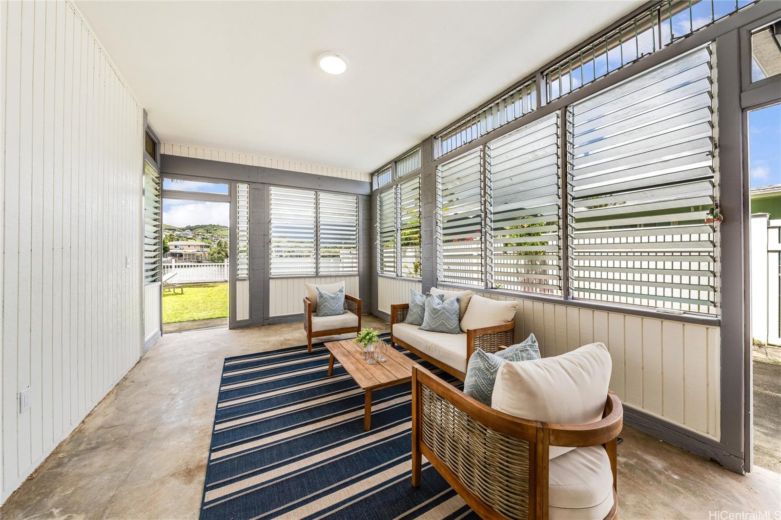 902  Wanaao Road Enchanted Lake, Kailua home - photo 24 of 25