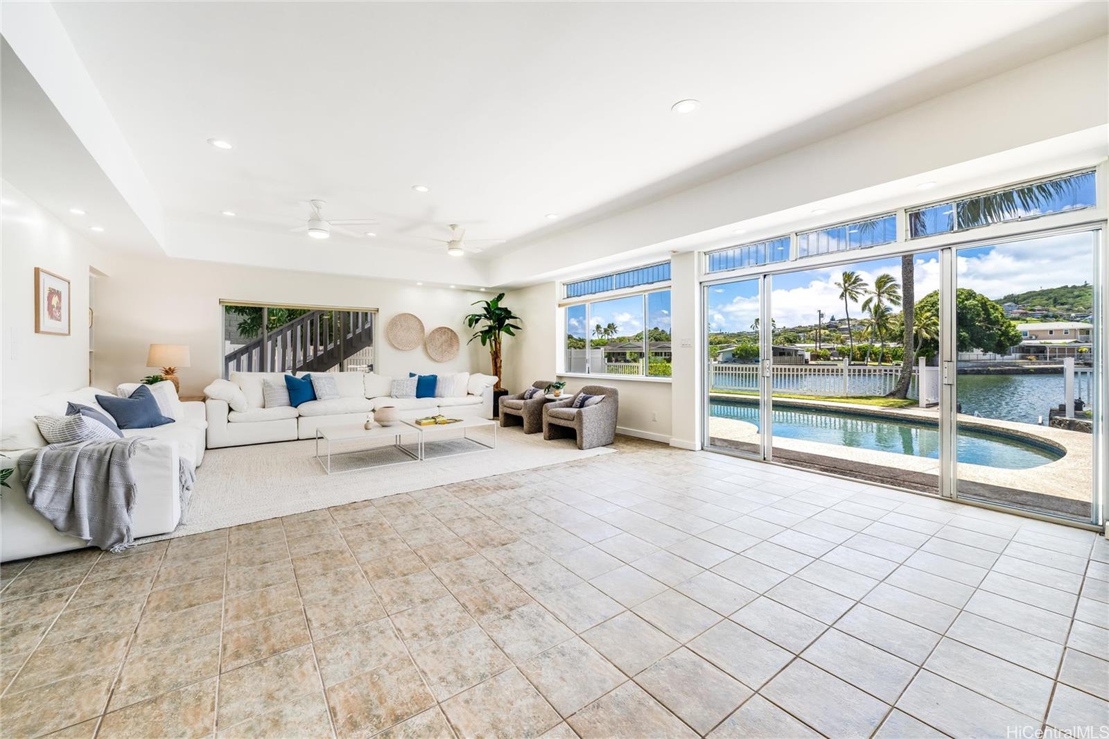 902  Wanaao Road Enchanted Lake, Kailua home - photo 7 of 25
