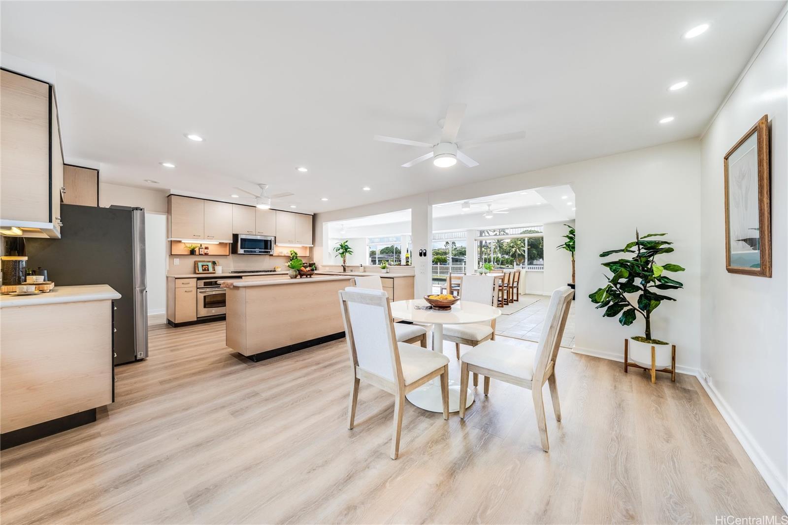 902  Wanaao Road Enchanted Lake, Kailua home - photo 9 of 25