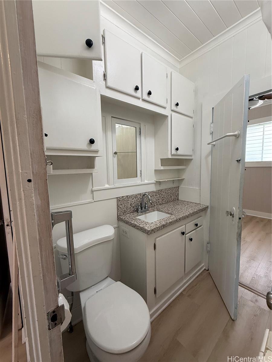 906  Belser Street Kaimuki, Diamond Head home - photo 5 of 9