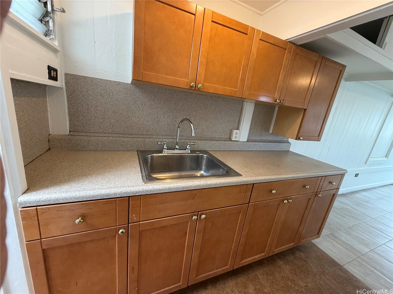 906  Belser Street Kaimuki, Diamond Head home - photo 9 of 9