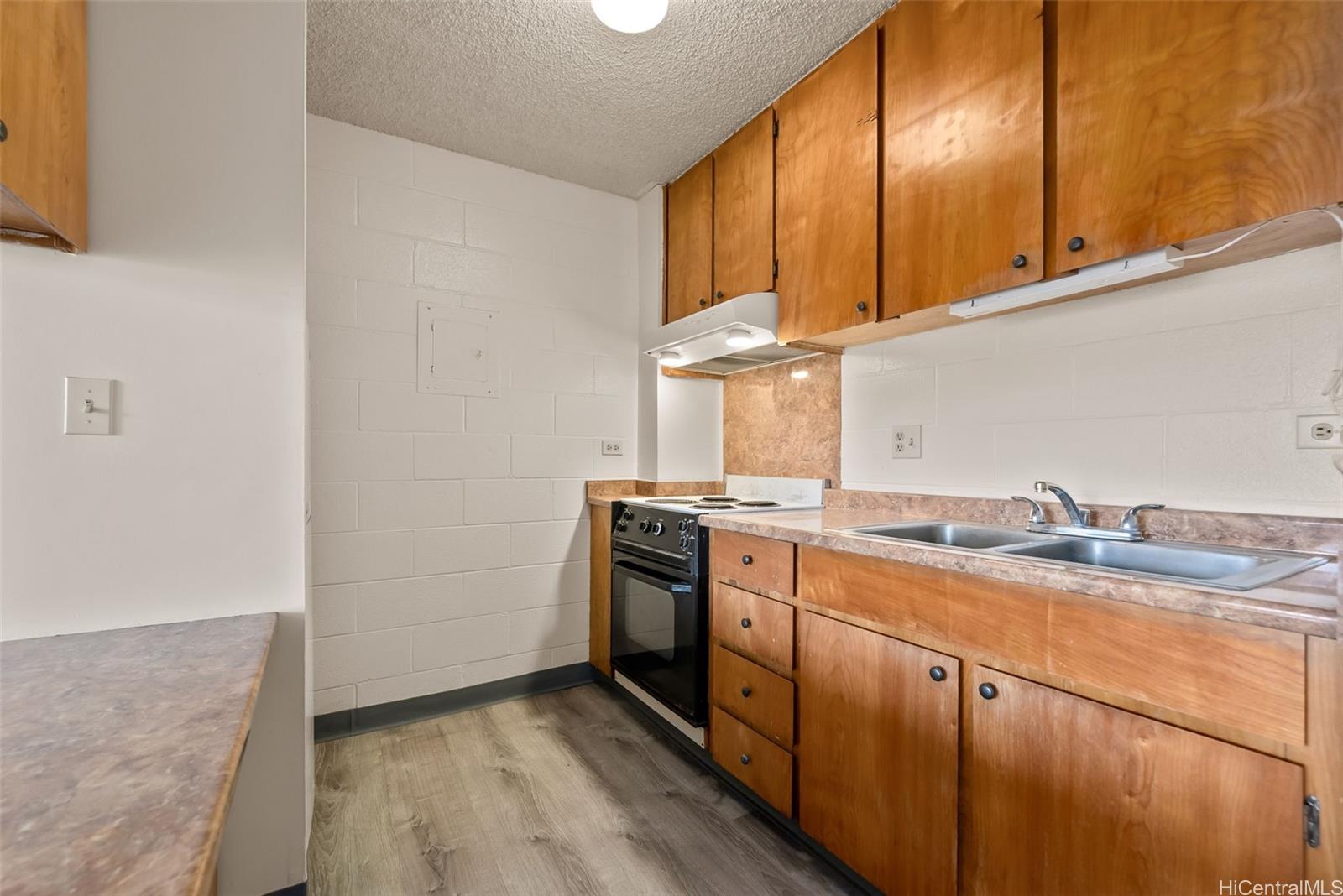 Lehua Hale condo # B405, Pearl City, Hawaii - photo 5 of 18