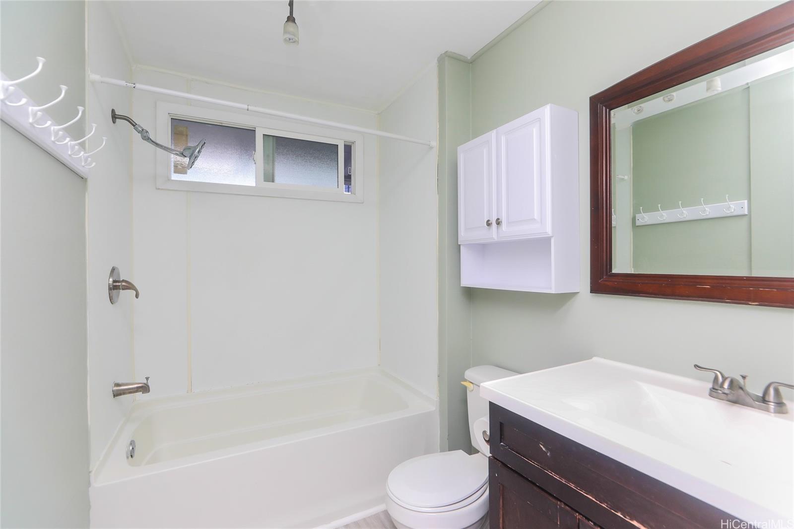 908 Simon Rd Honolulu - Rental - photo 15 of 19