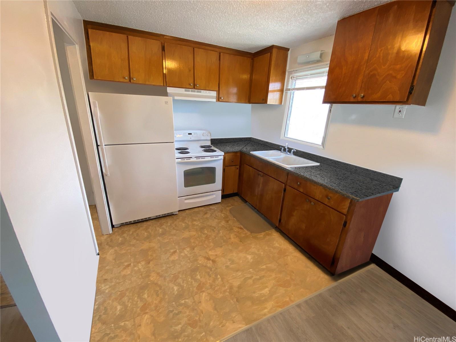 909 Ala Lilikoi St Honolulu - Rental - photo 2 of 22