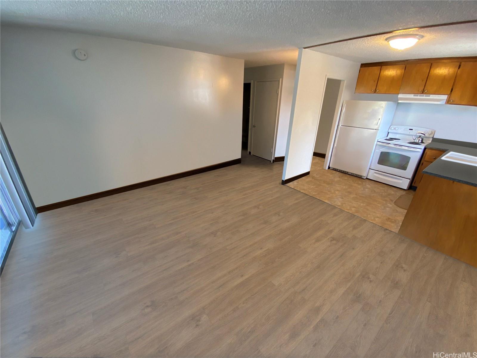 909 Ala Lilikoi St Honolulu - Rental - photo 4 of 22