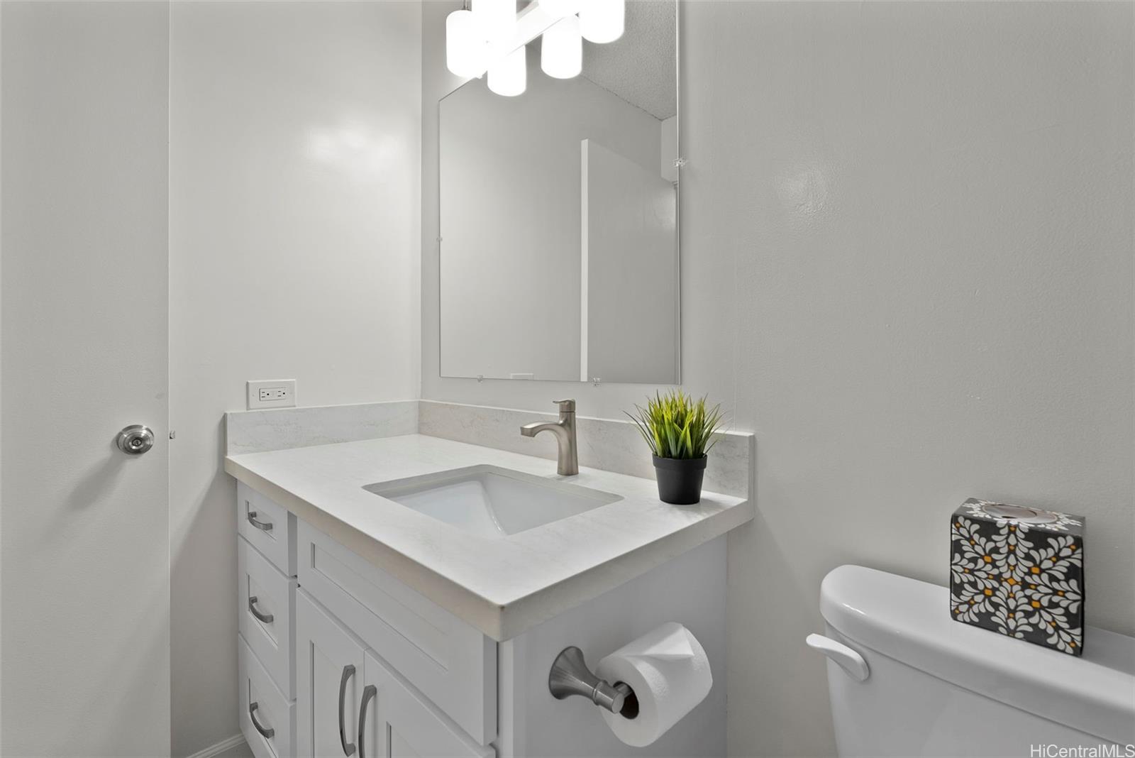 Lilikoi condo # 310, Honolulu, Hawaii - photo 12 of 25