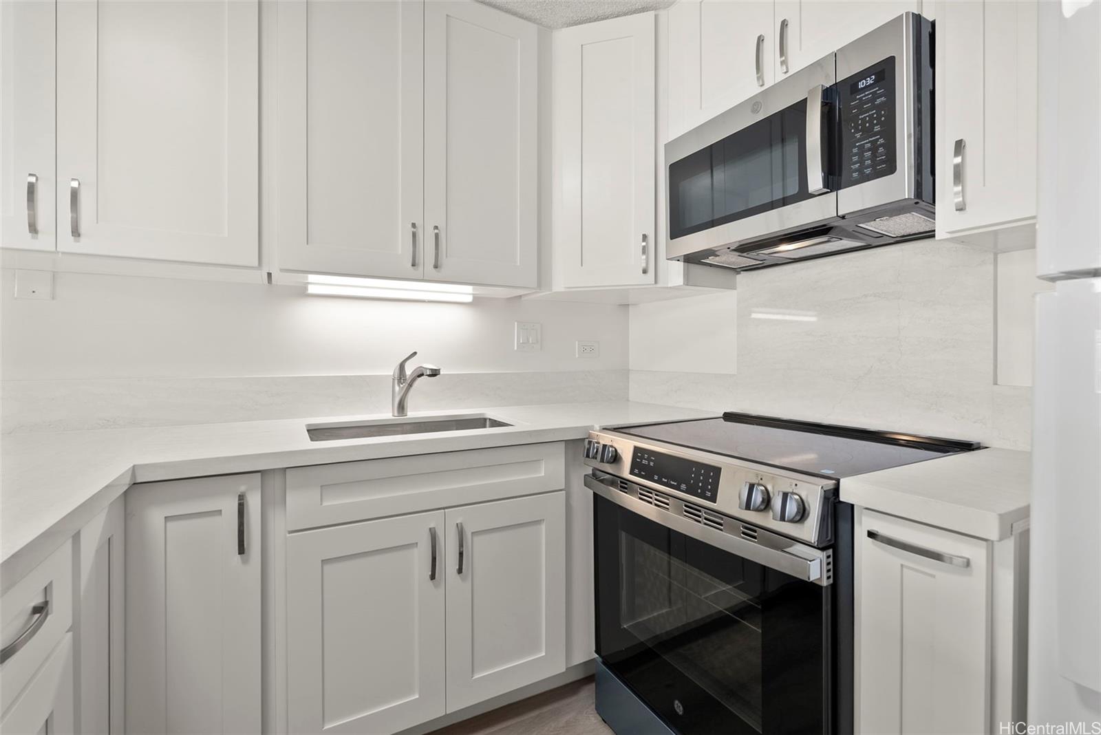 Lilikoi condo # 310, Honolulu, Hawaii - photo 5 of 25